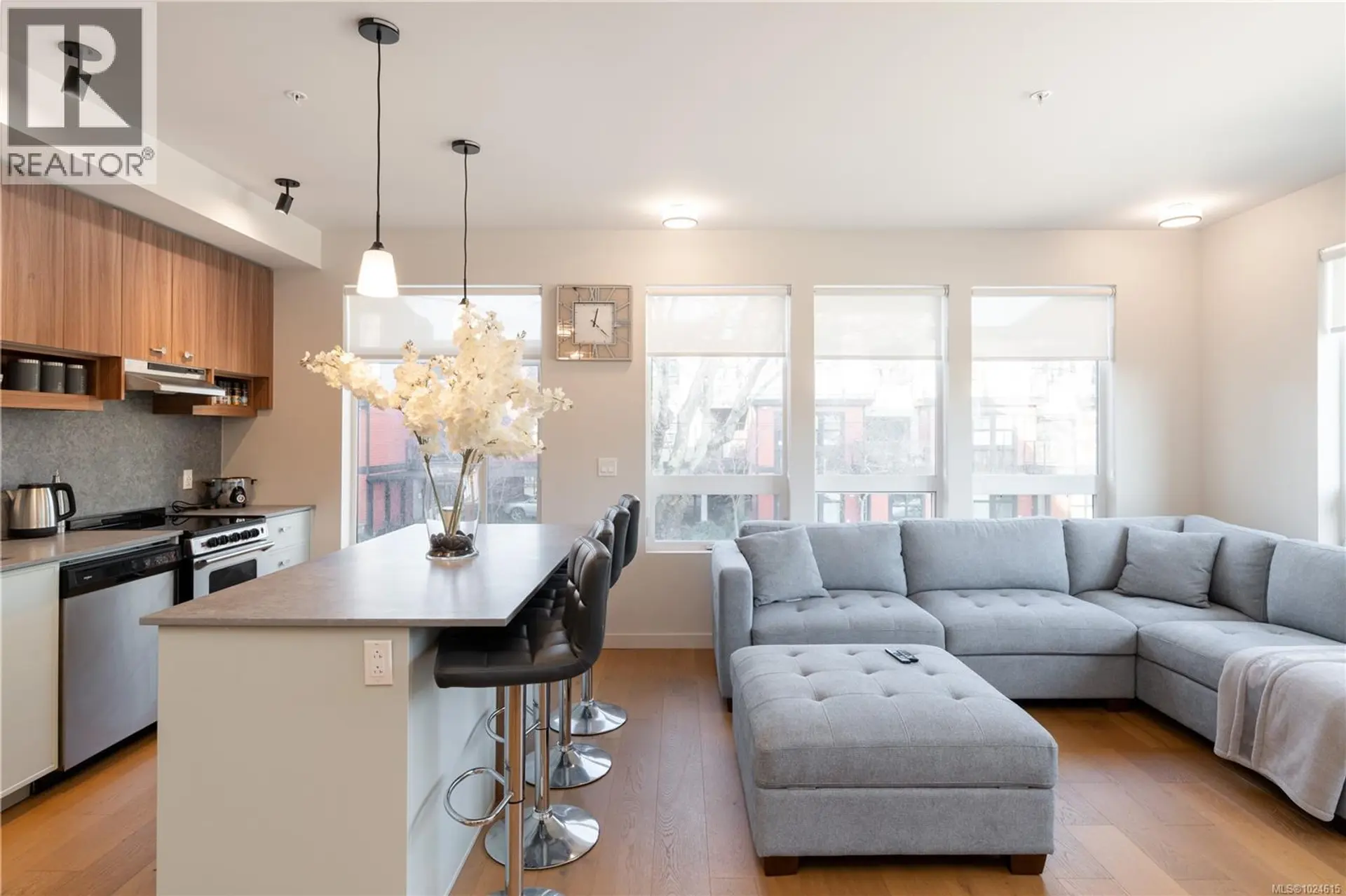 Property at #206 629 SPEED AVE, Victoria, BC