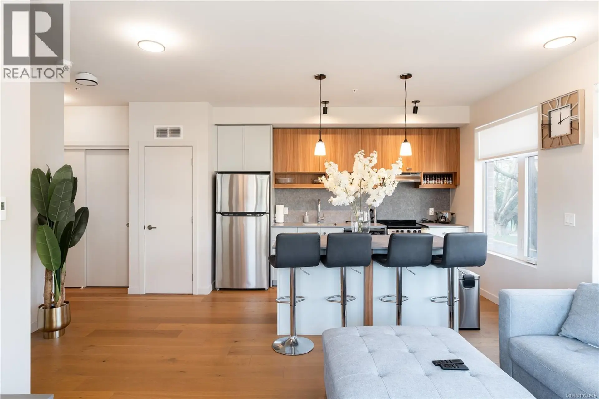 Property at #206 629 SPEED AVE, Victoria, BC