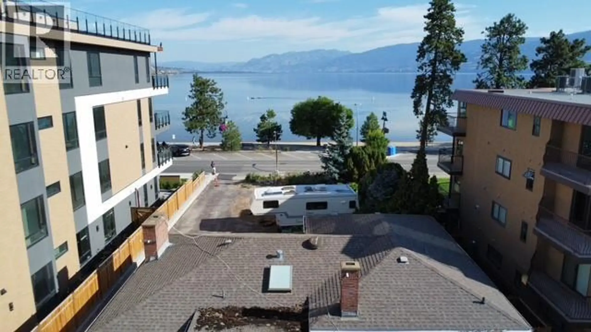 Property at 594 LAKESHORE DRIVE, Penticton, BC