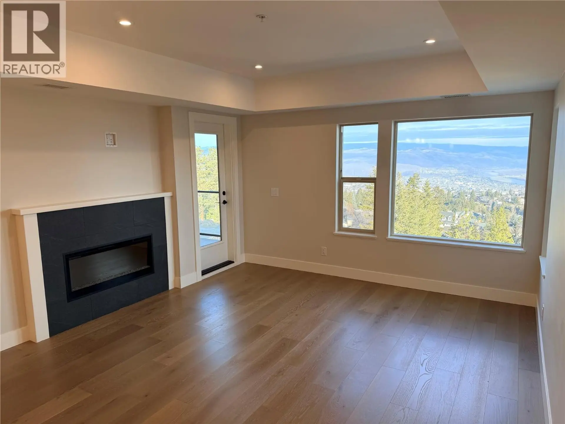 Property at #202 2171 VAN HORNE DRIVE, Kamloops, BC