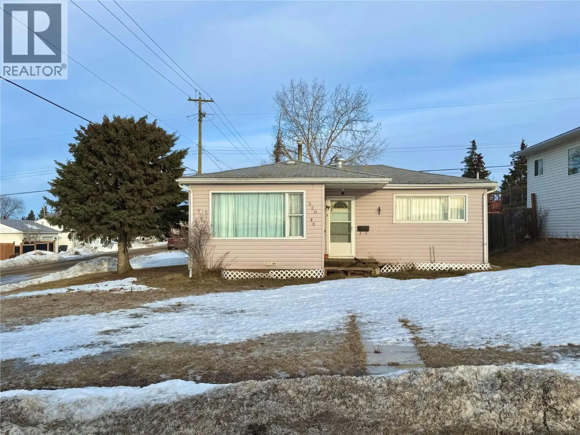 Property at 520 98 AVENUE, Dawson Creek, BC