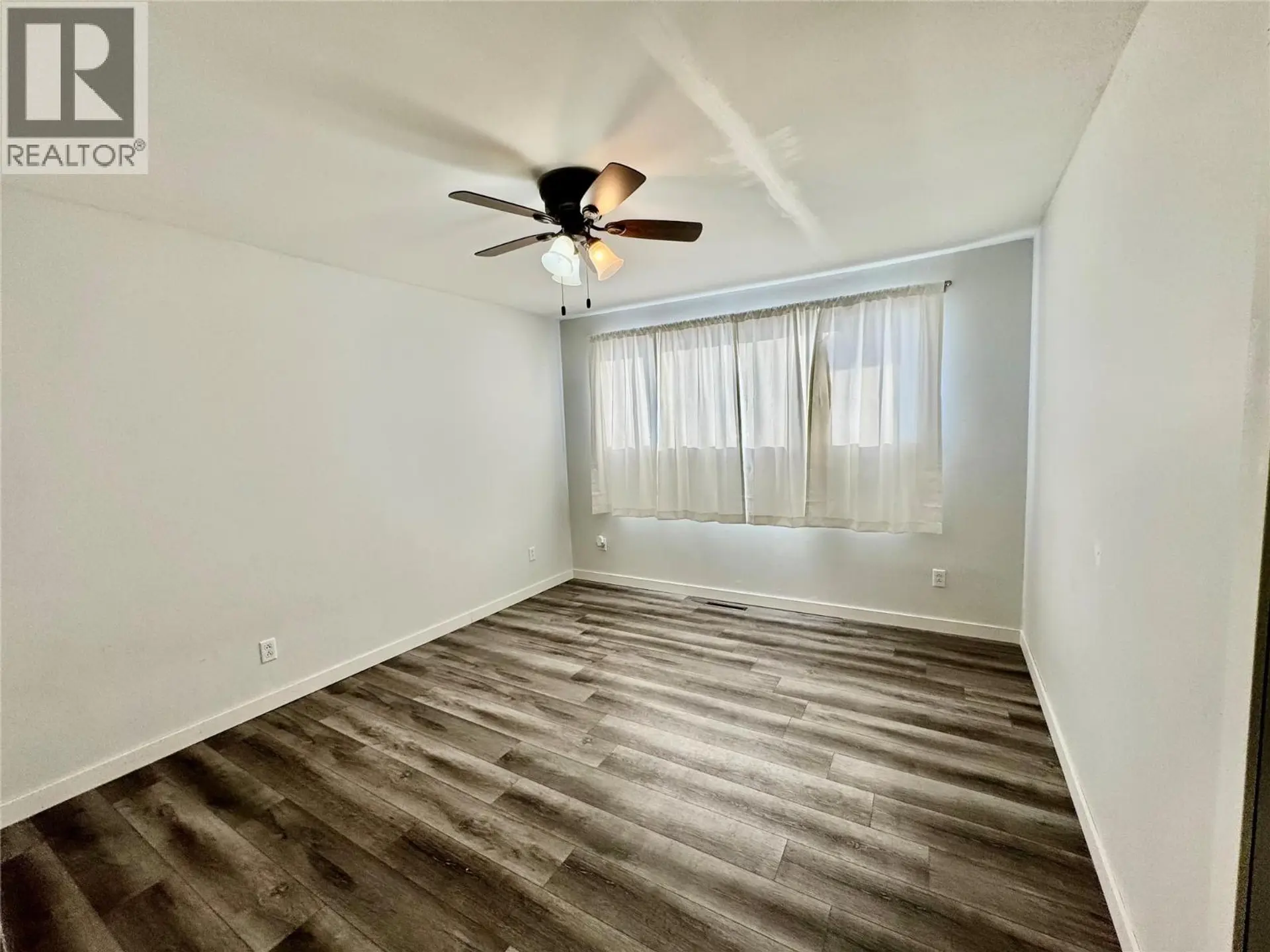 Property at 520 98 AVENUE, Dawson Creek, BC