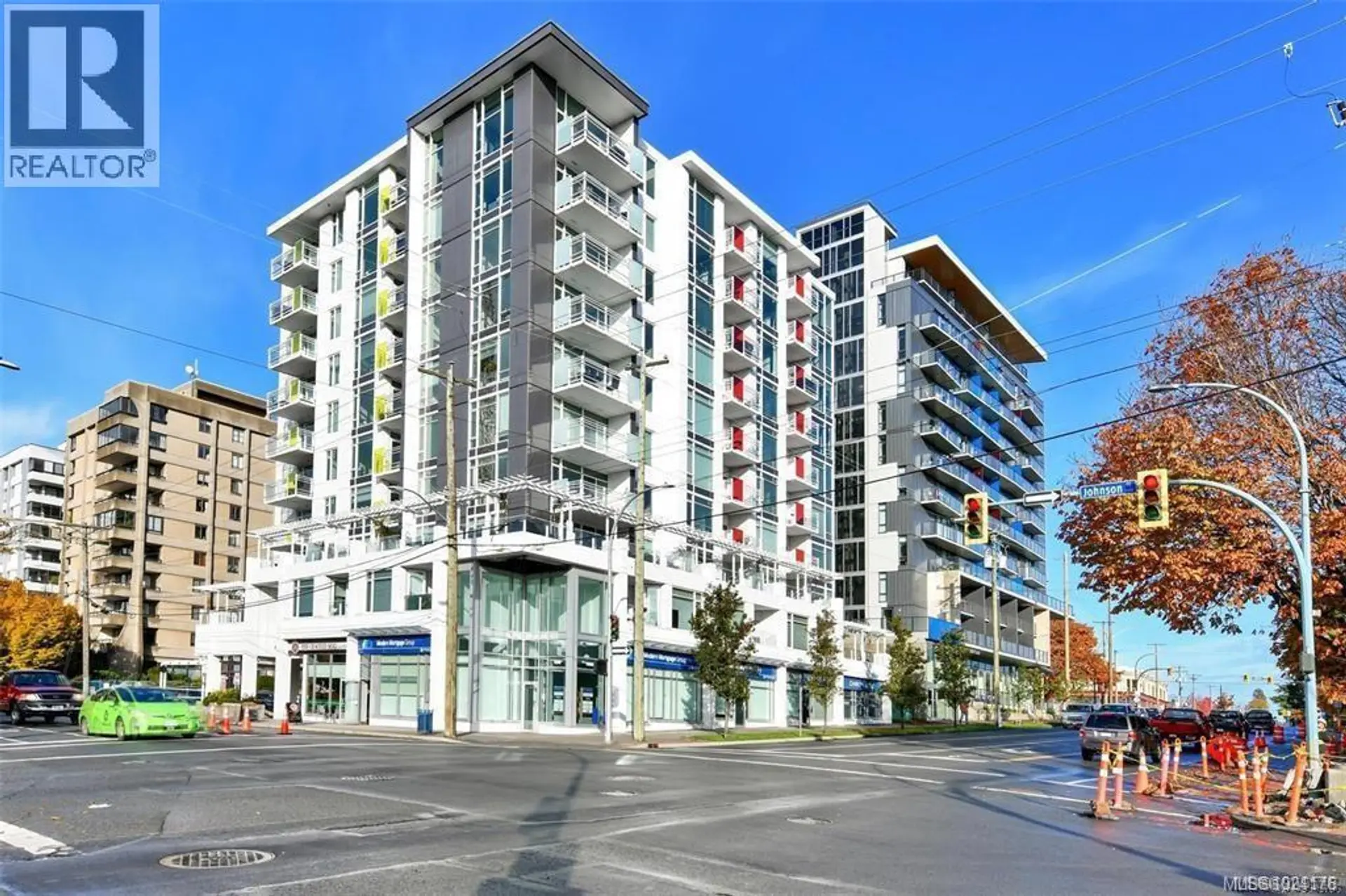 Property at #807 1090 JOHNSON ST, Victoria, BC