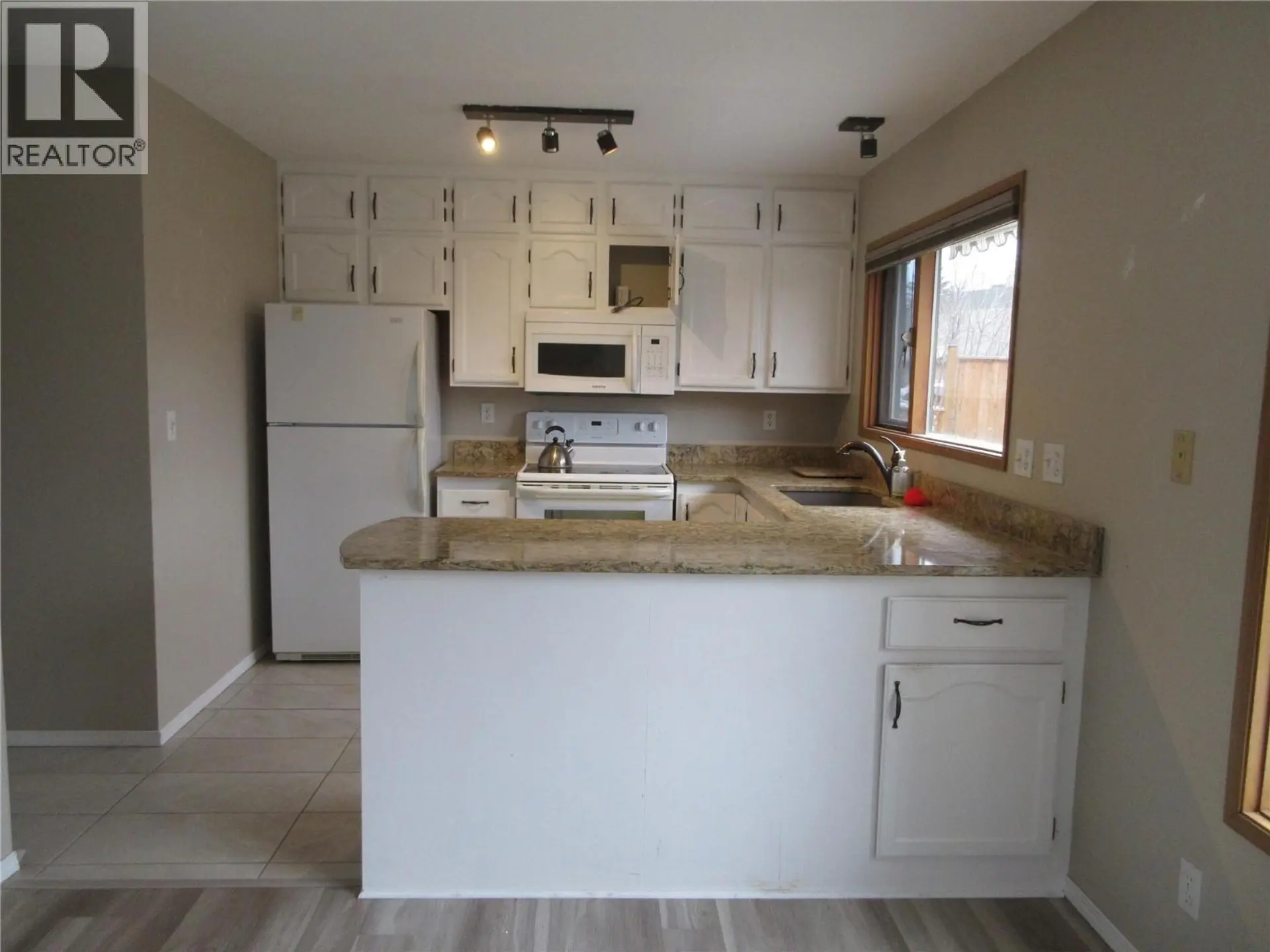 Property at #3402 415 COMMONWEALTH ROAD, Kelowna, BC