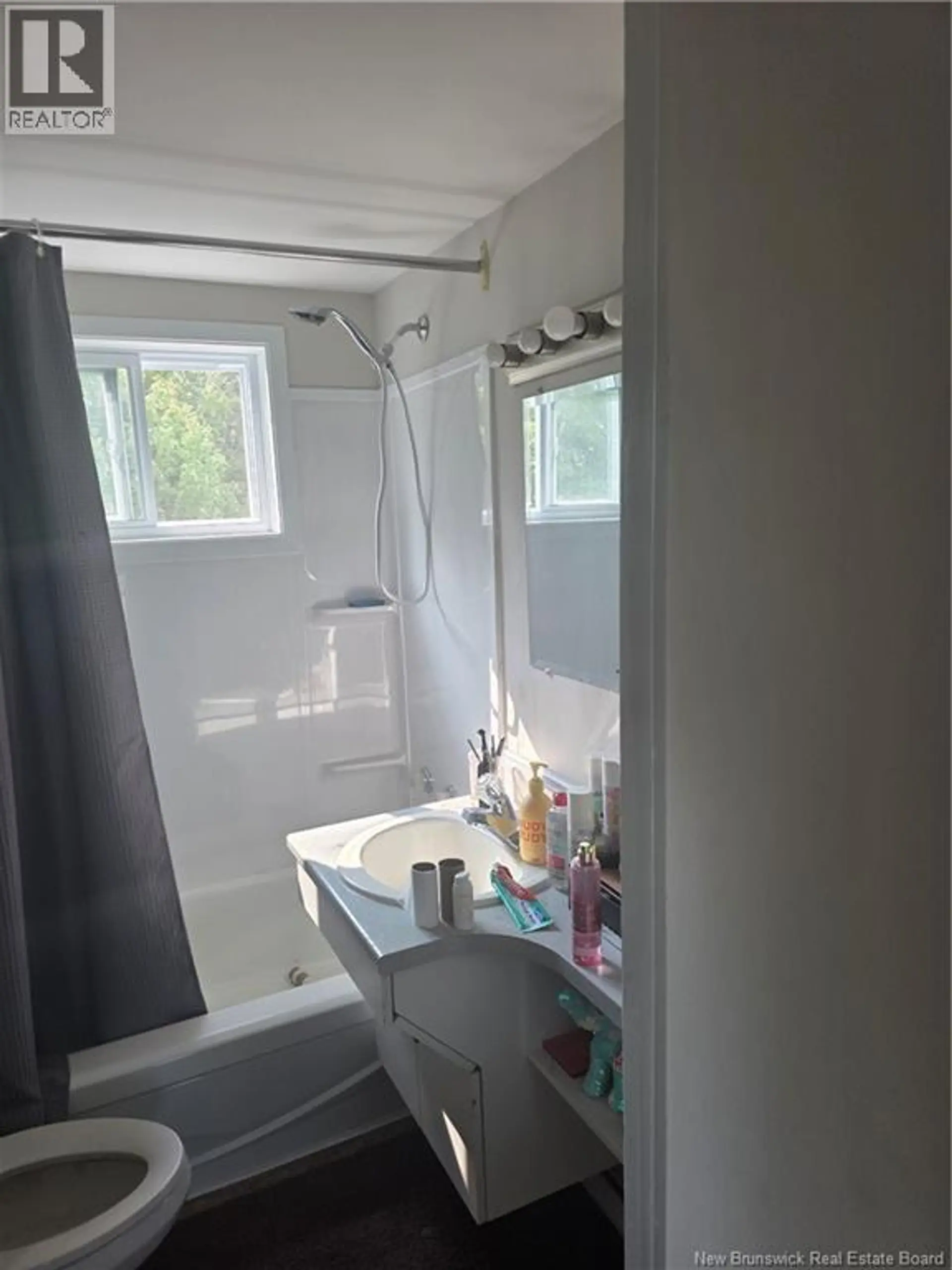 1510 Alexander Drive - Image 8