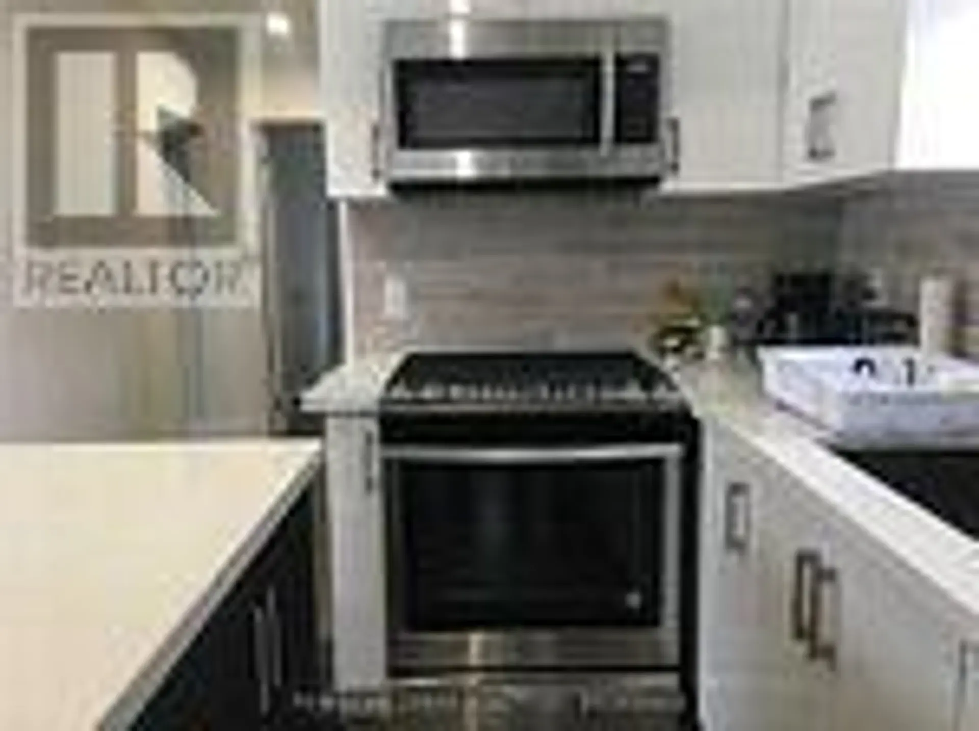 2 MARSH ROAD - Image 3