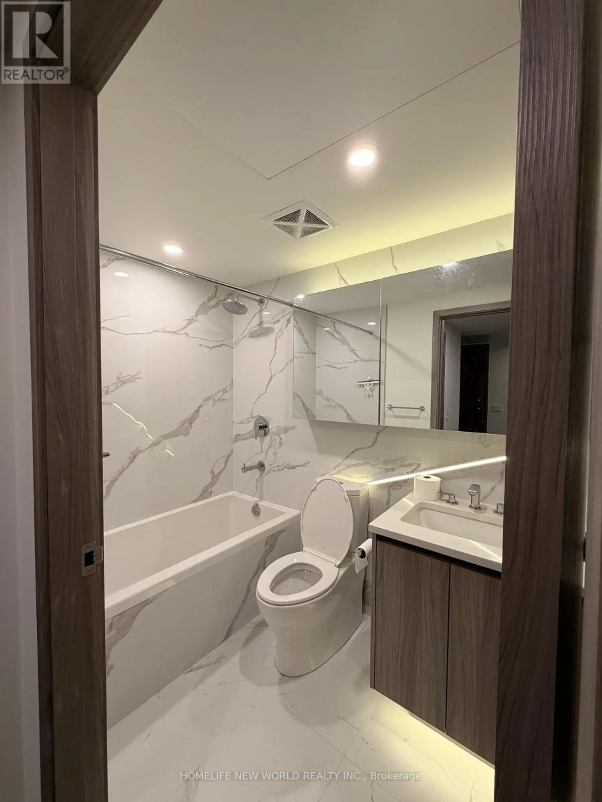 #501 1 CONCORD CITYPLACE WAY - Image 4
