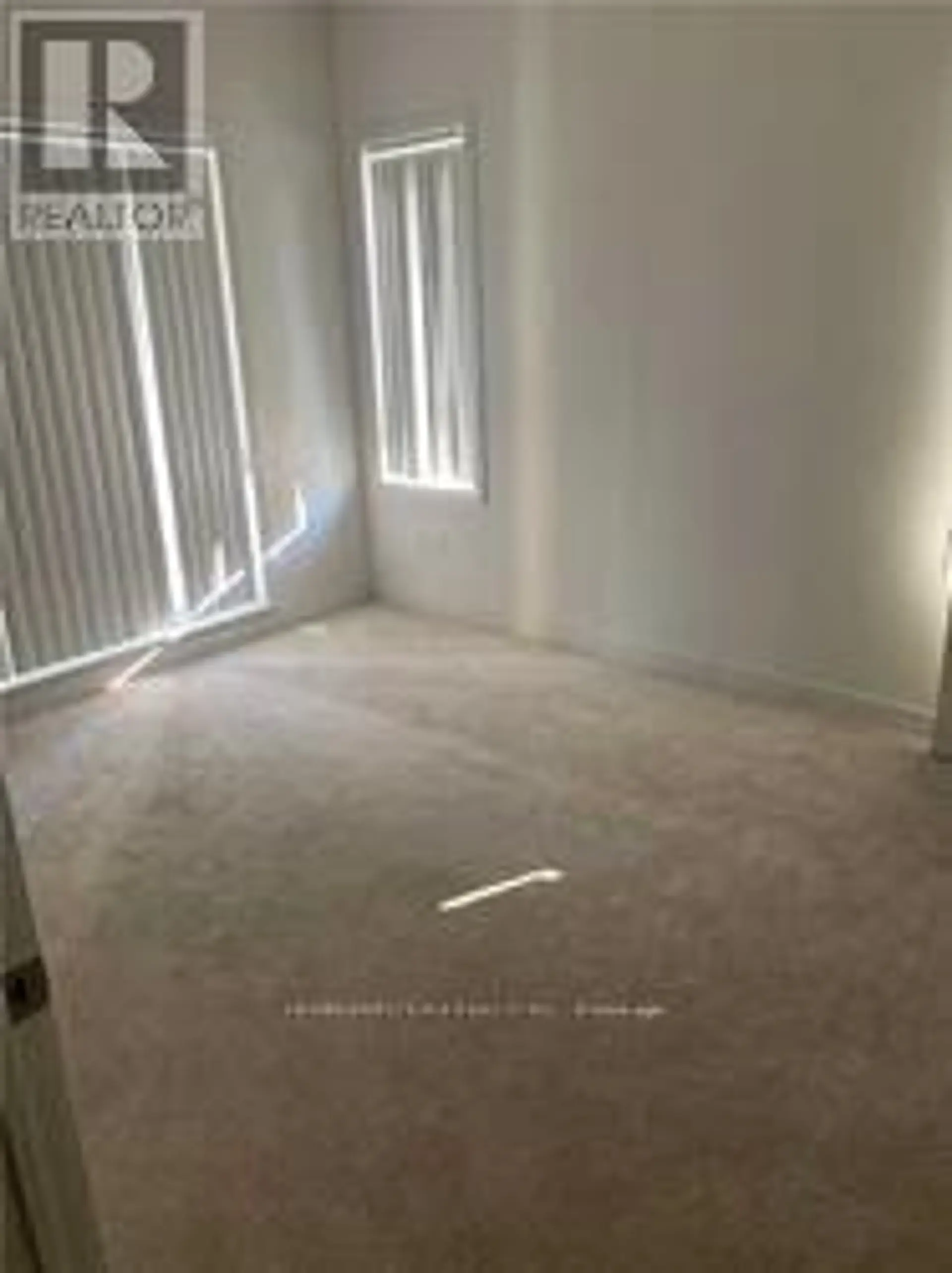 #15 40 ORCHID PLACE - Image 10
