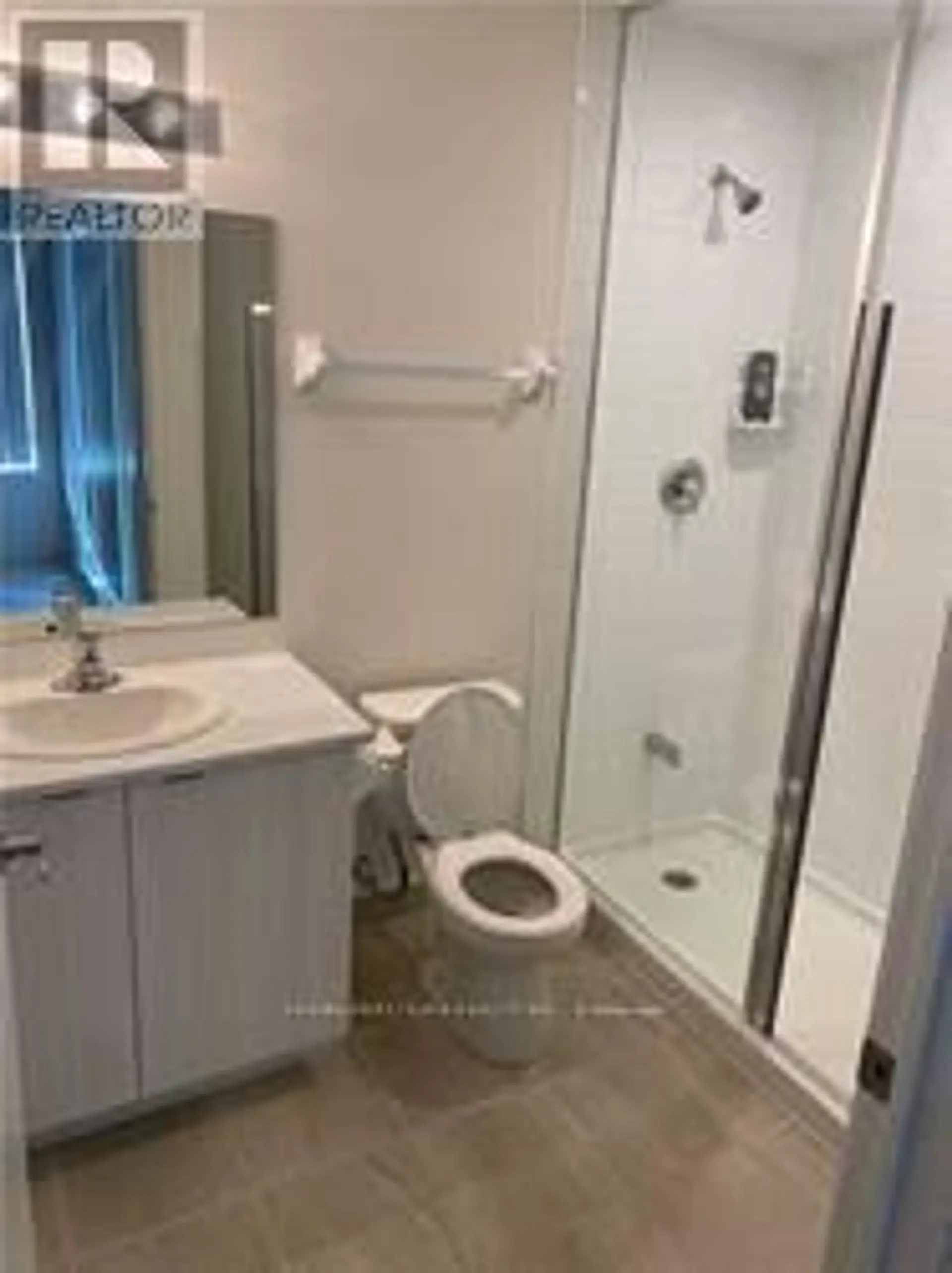 #15 40 ORCHID PLACE - Image 5