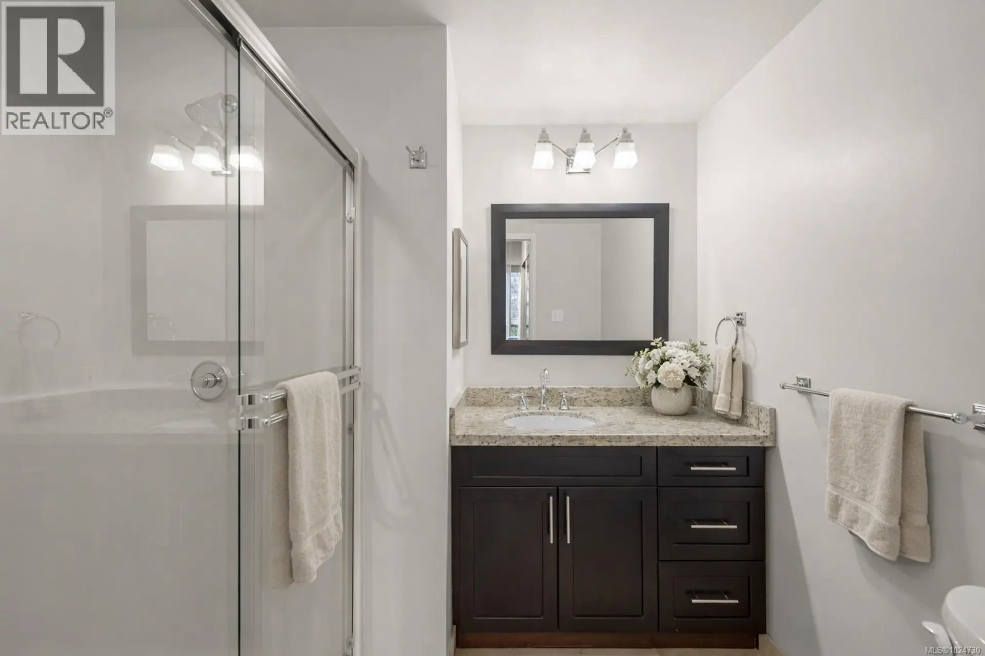 Property at #305 1020 VIEW ST, Victoria, BC