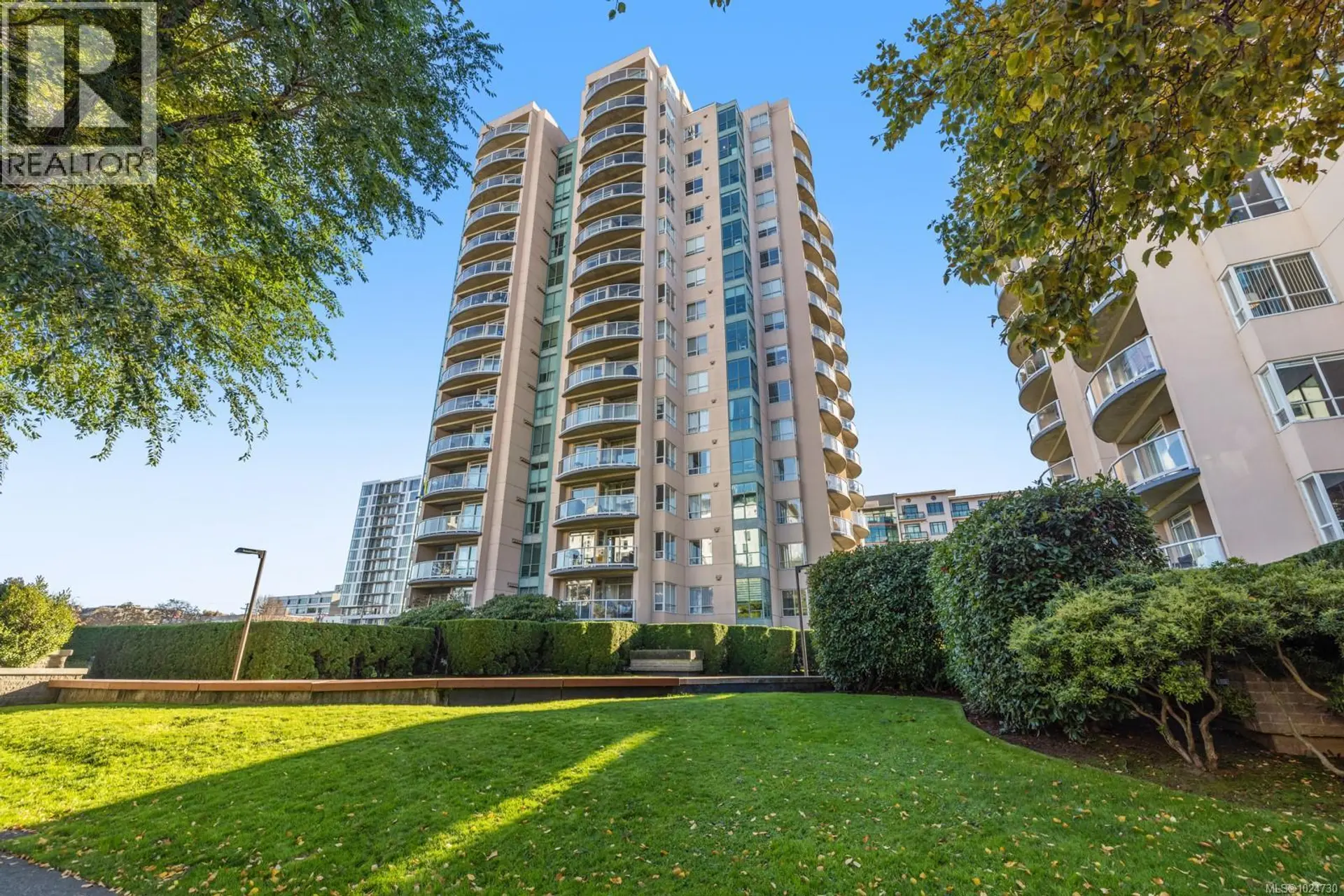 Property at #305 1020 VIEW ST, Victoria, BC