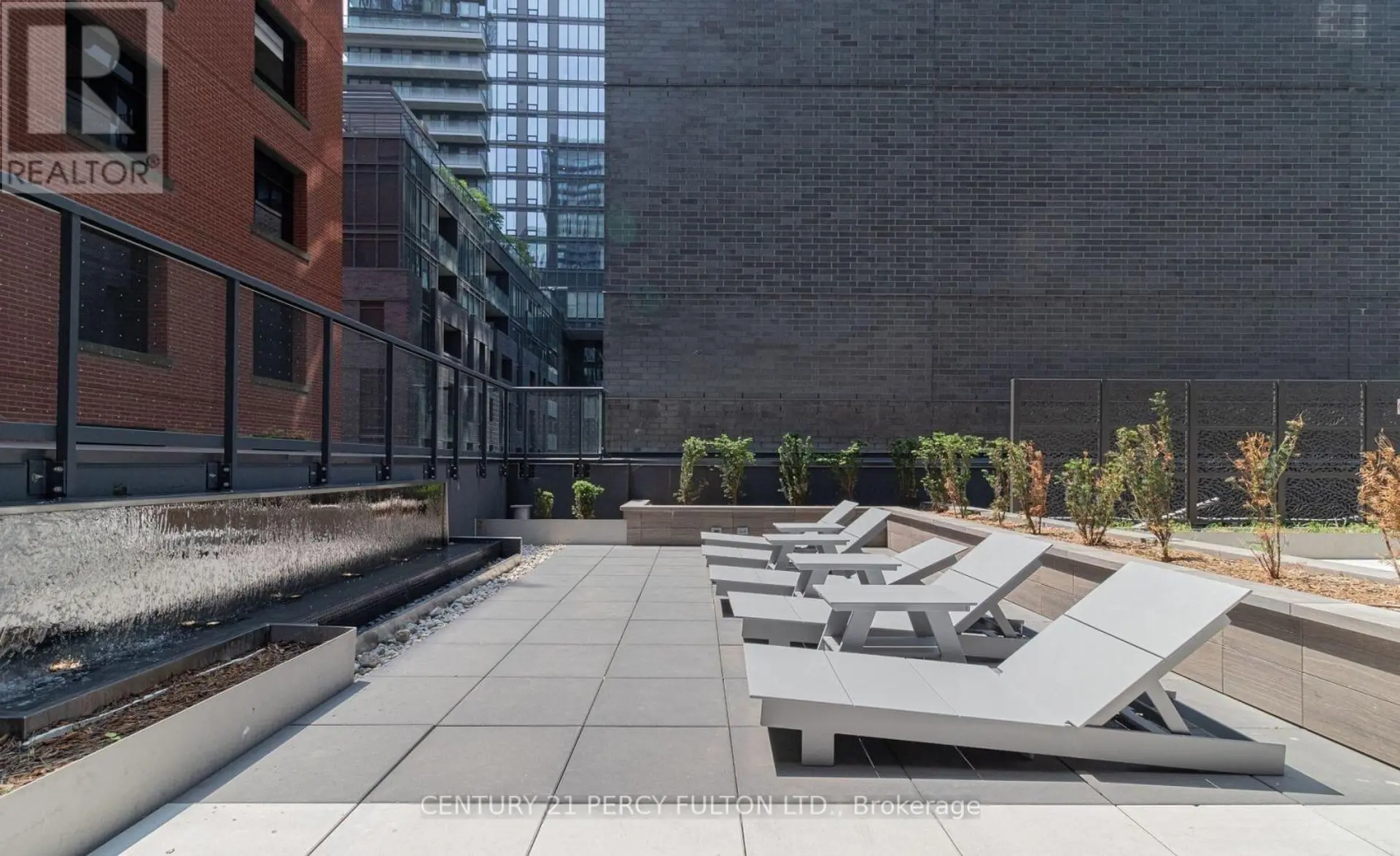 #1807 327 KING STREET W - Image 15