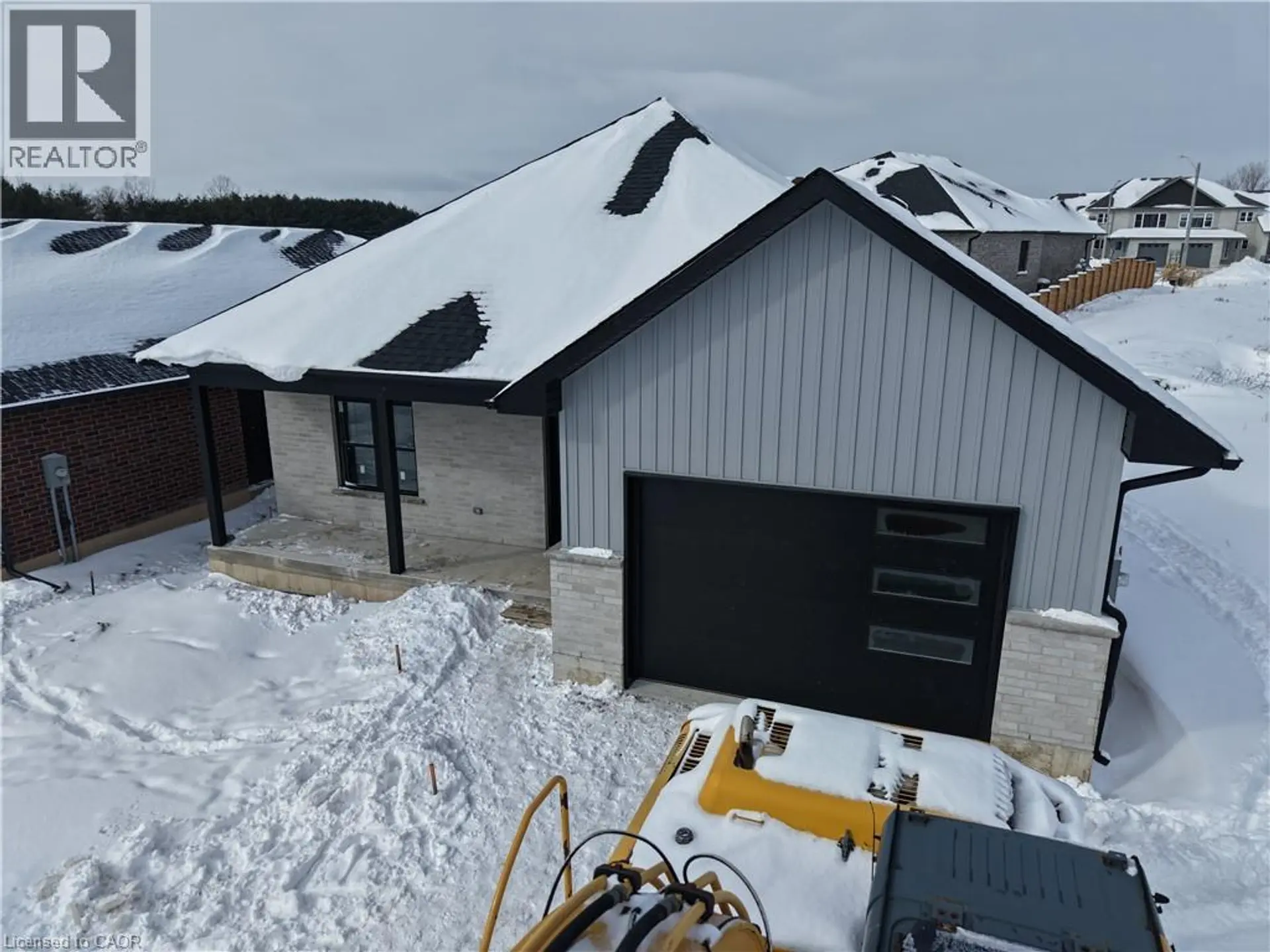 67 S HUNTER Drive - Image 8