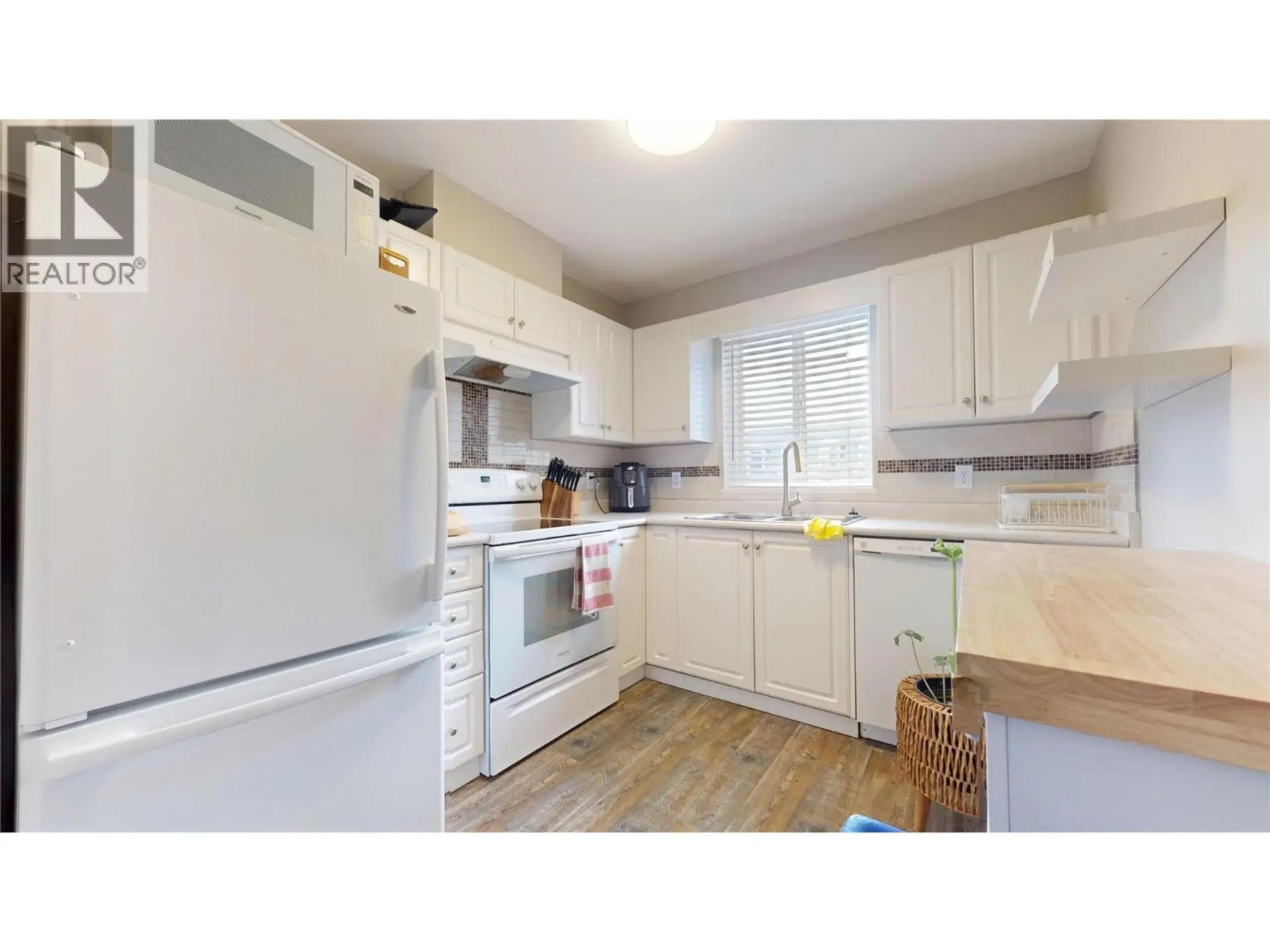 Property at #203 1004 23RD AVENUE N, Cranbrook, BC