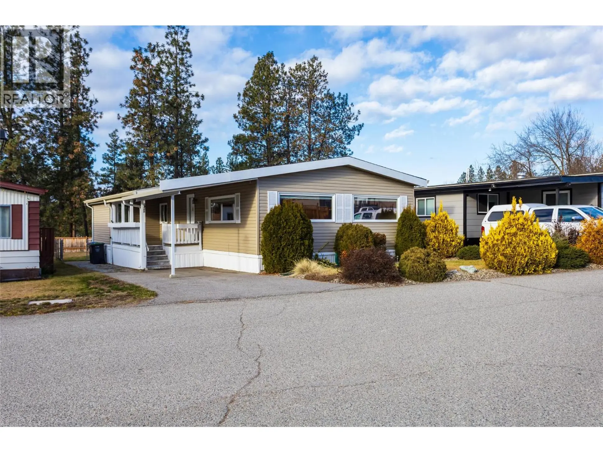 Property at #51 3535 MCCULLOCH ROAD, Kelowna, BC