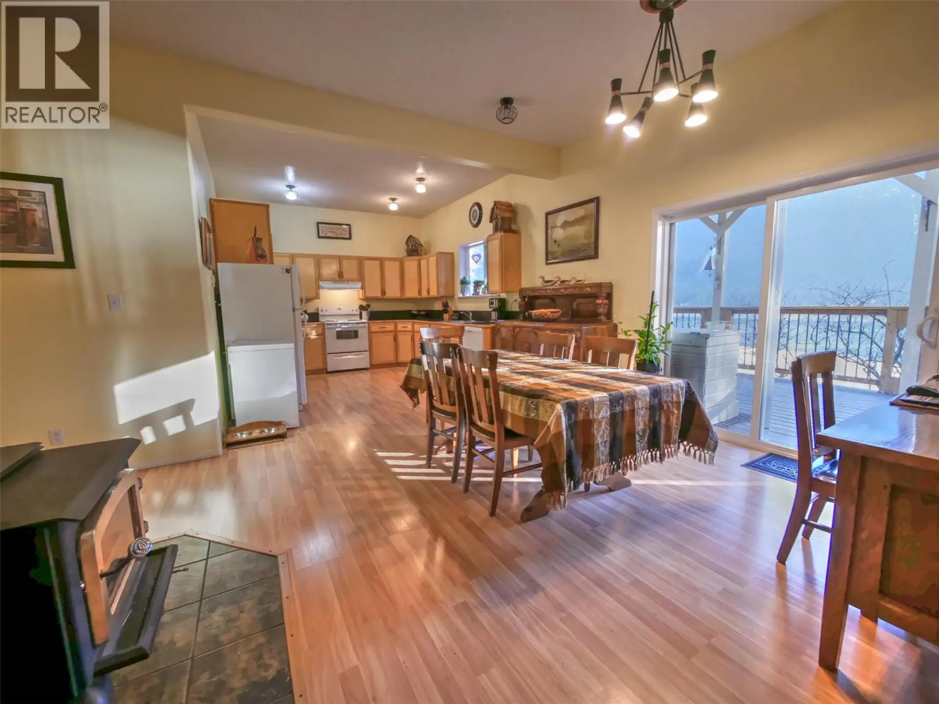 Property at 240 ARROW PARK DEMARS ROAD, Nakusp, BC