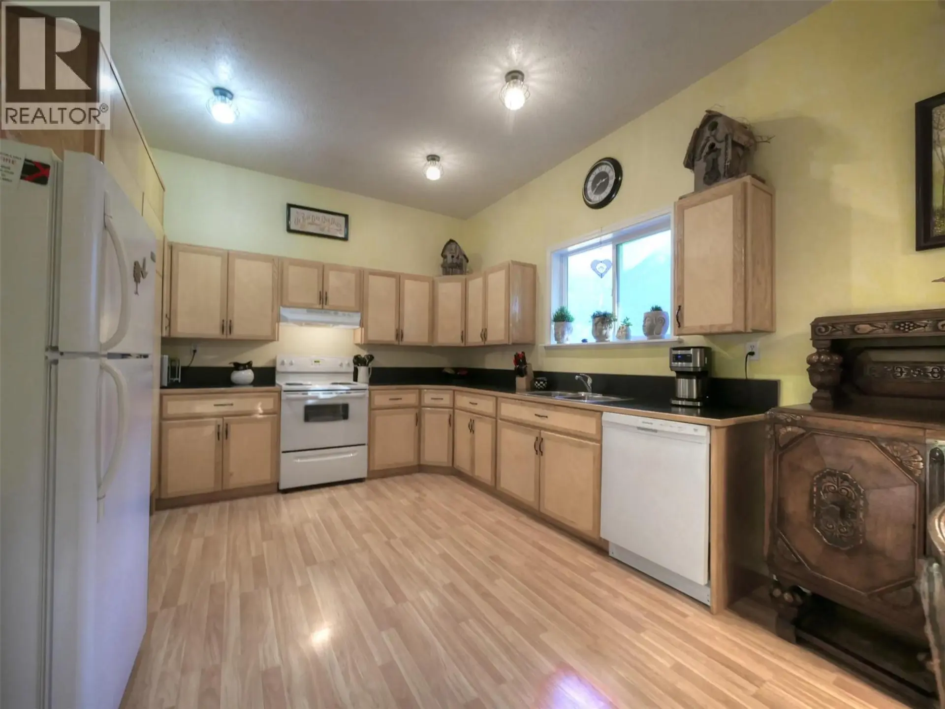 Property at 240 ARROW PARK DEMARS ROAD, Nakusp, BC