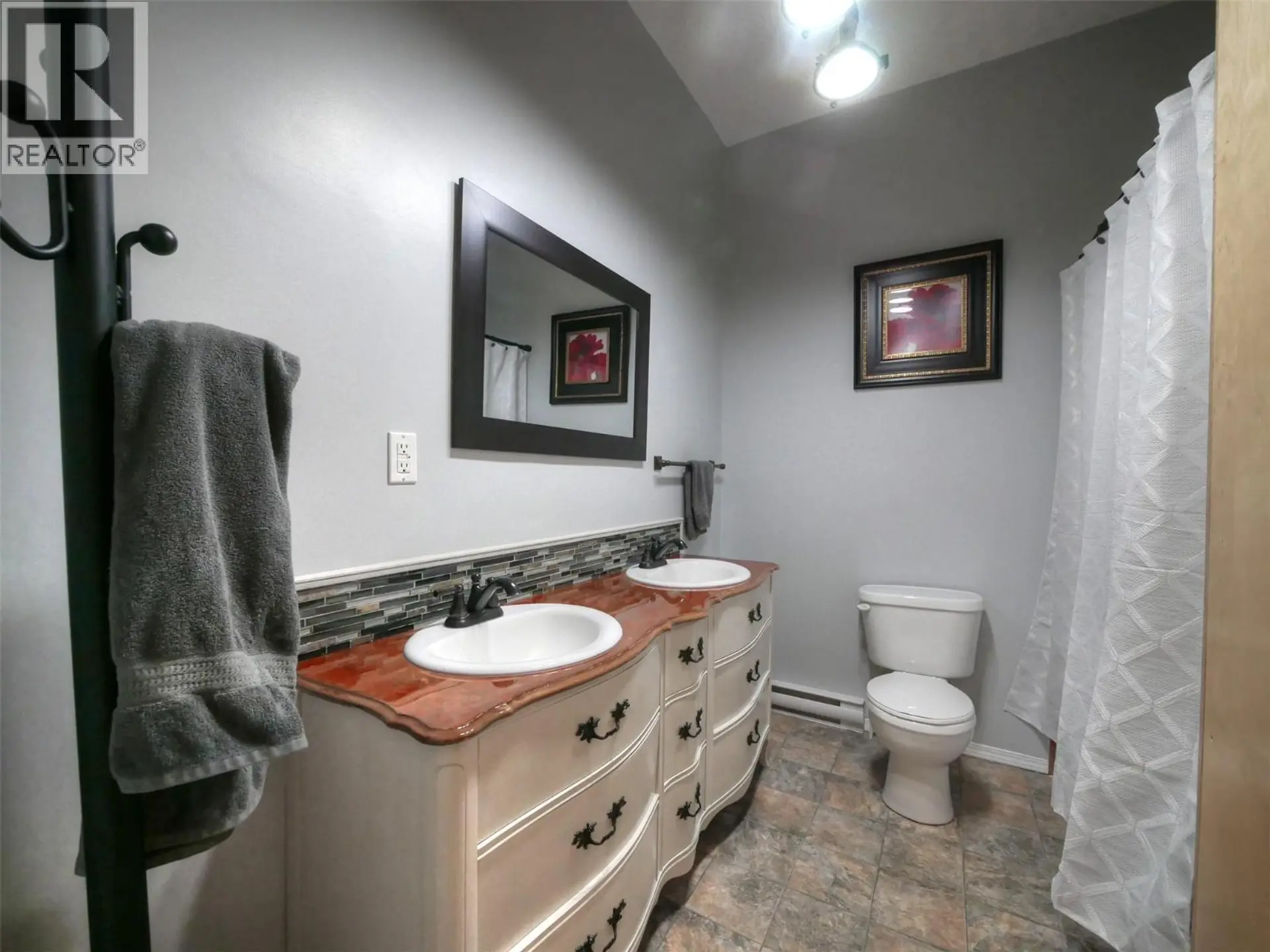 Property at 240 ARROW PARK DEMARS ROAD, Nakusp, BC