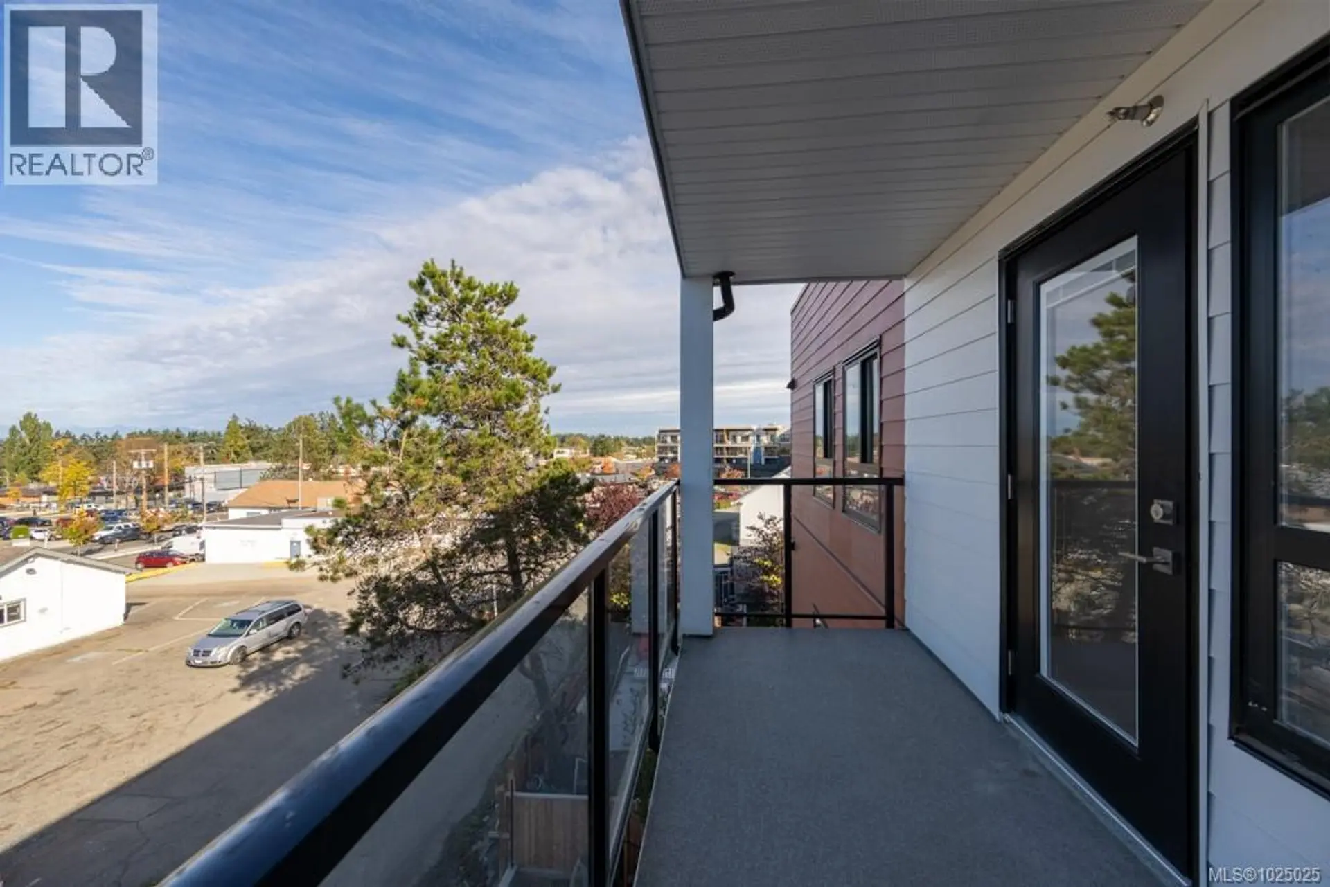 Property at #312 171 JENSEN AVE W, Parksville, BC