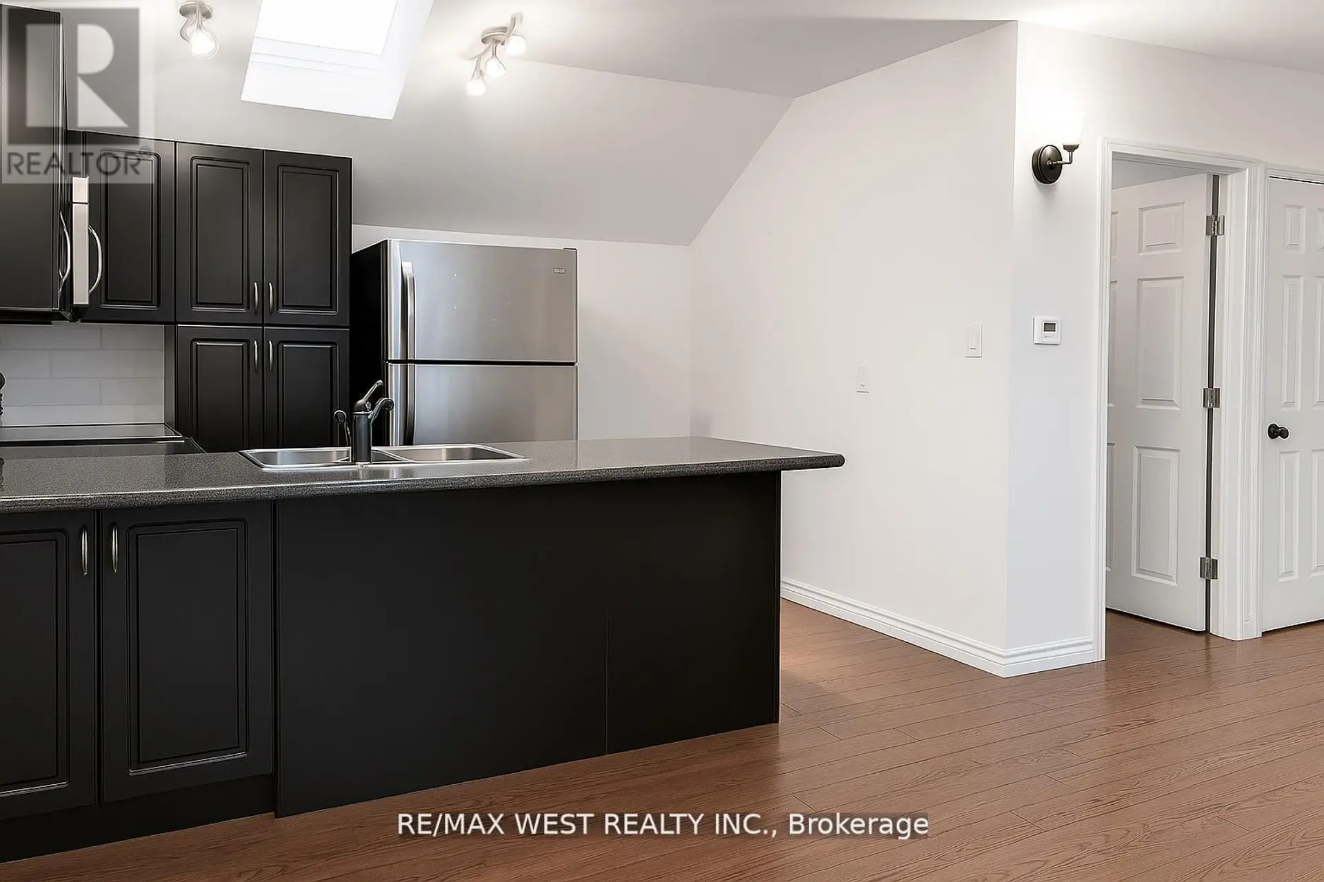 33 SOUTH STATION STREET - Image 7