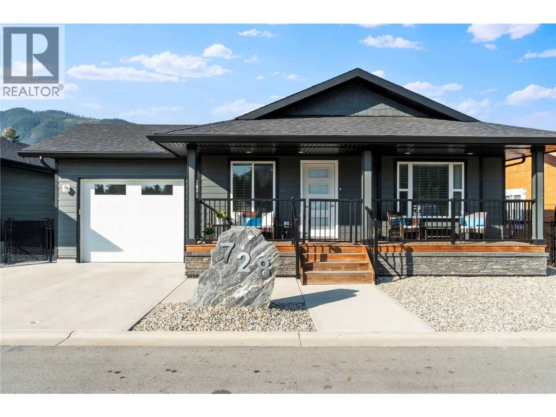 Property at 728 Elderberry Walk, Sicamous, BC