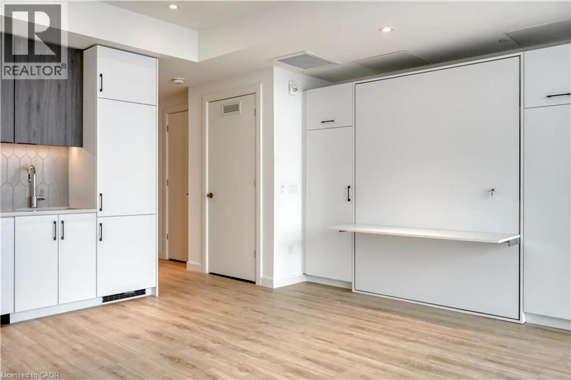 #1811 741 KING Street - Image 11