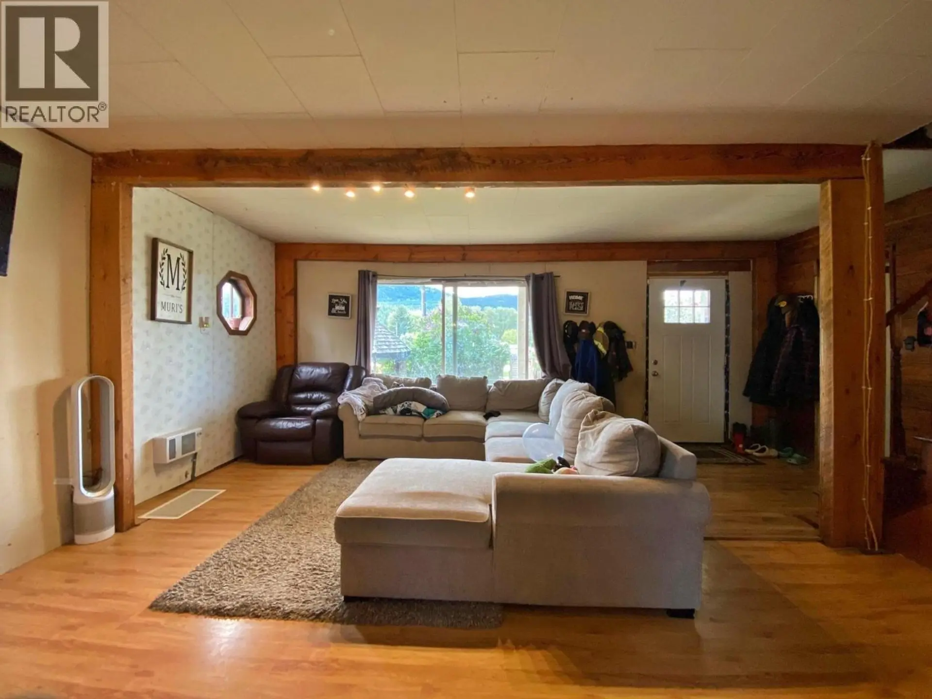 Property at 9857-9861 CHURCH STREET, Little Fort, BC