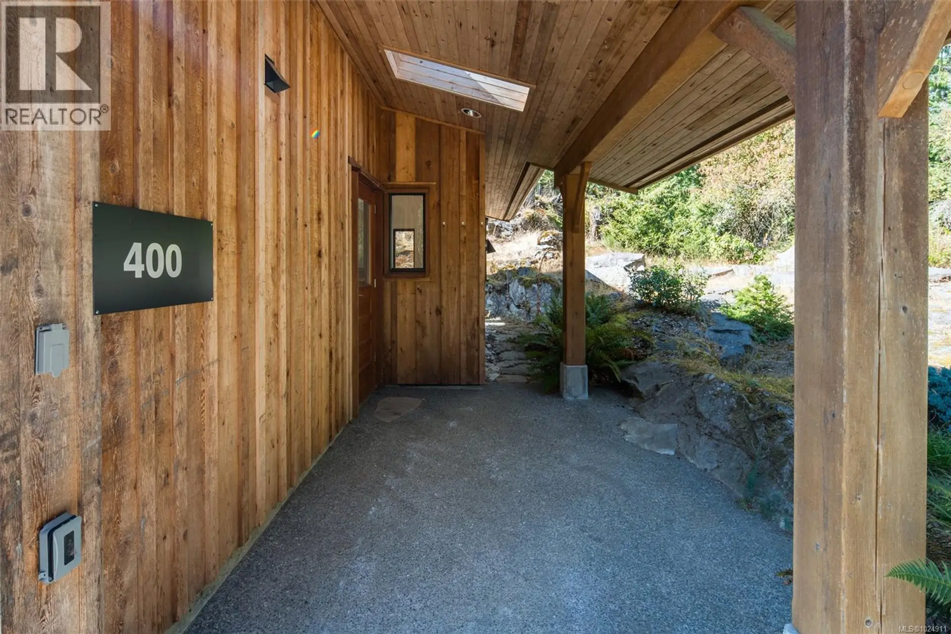 Property at 400 BAKER RD, Salt Spring, BC
