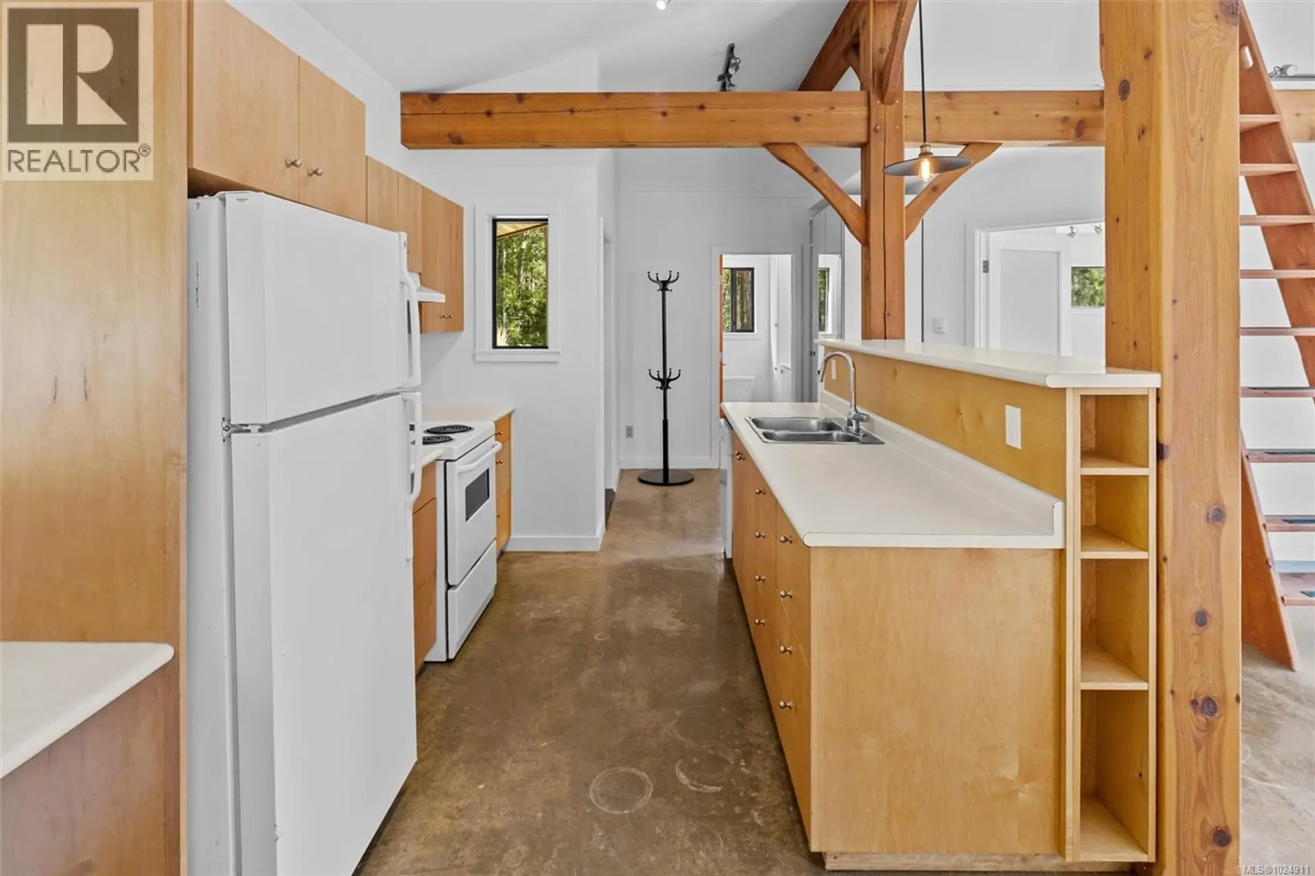 Property at 400 BAKER RD, Salt Spring, BC