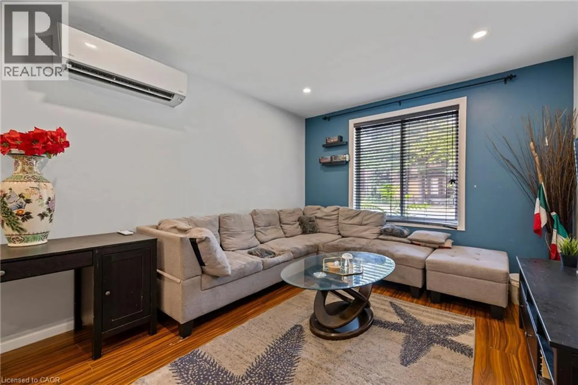 #104 28 VICTORIA AVENUE N - Image 14