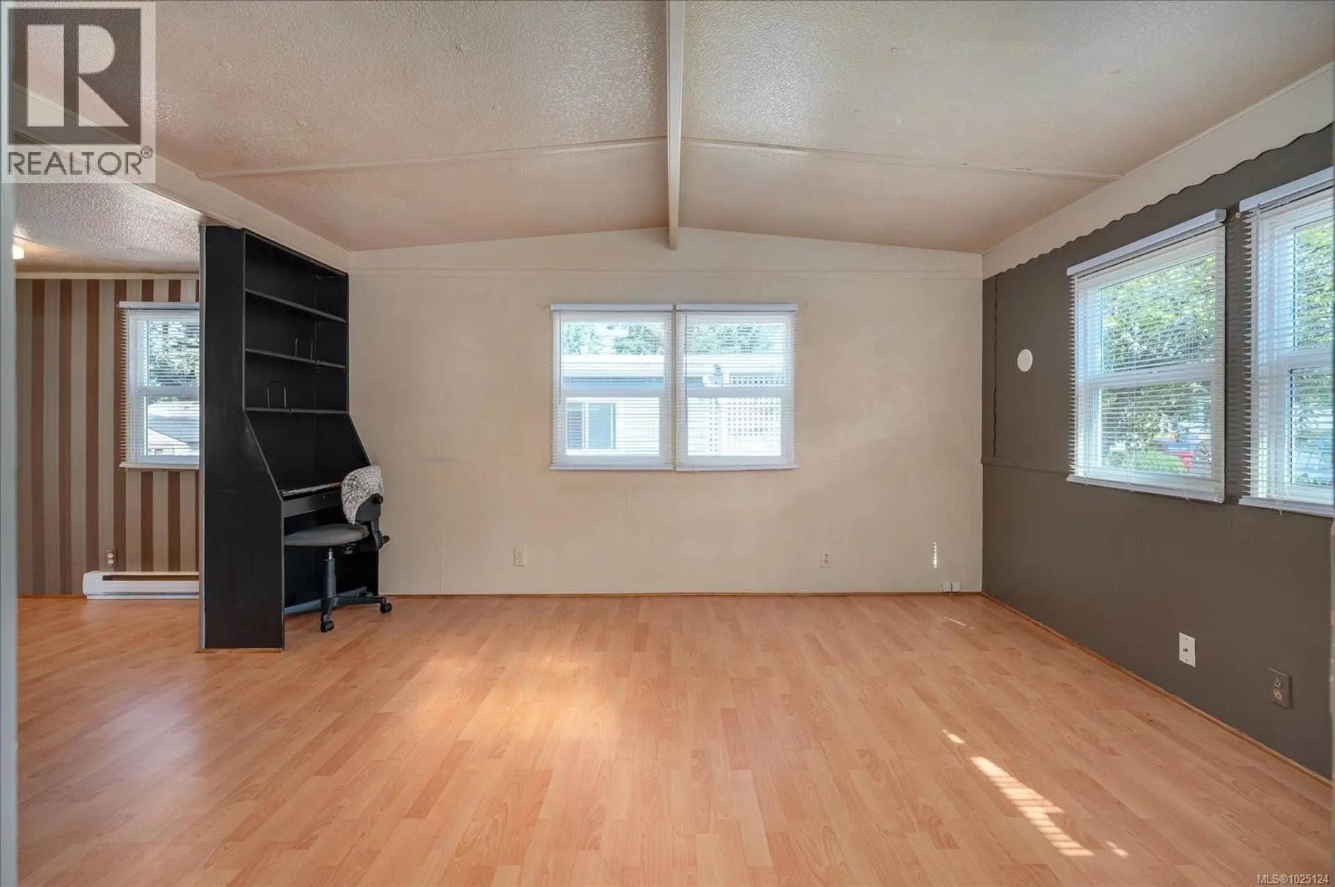 Property at #20 6820 PARKLANDS PL, Lantzville, BC