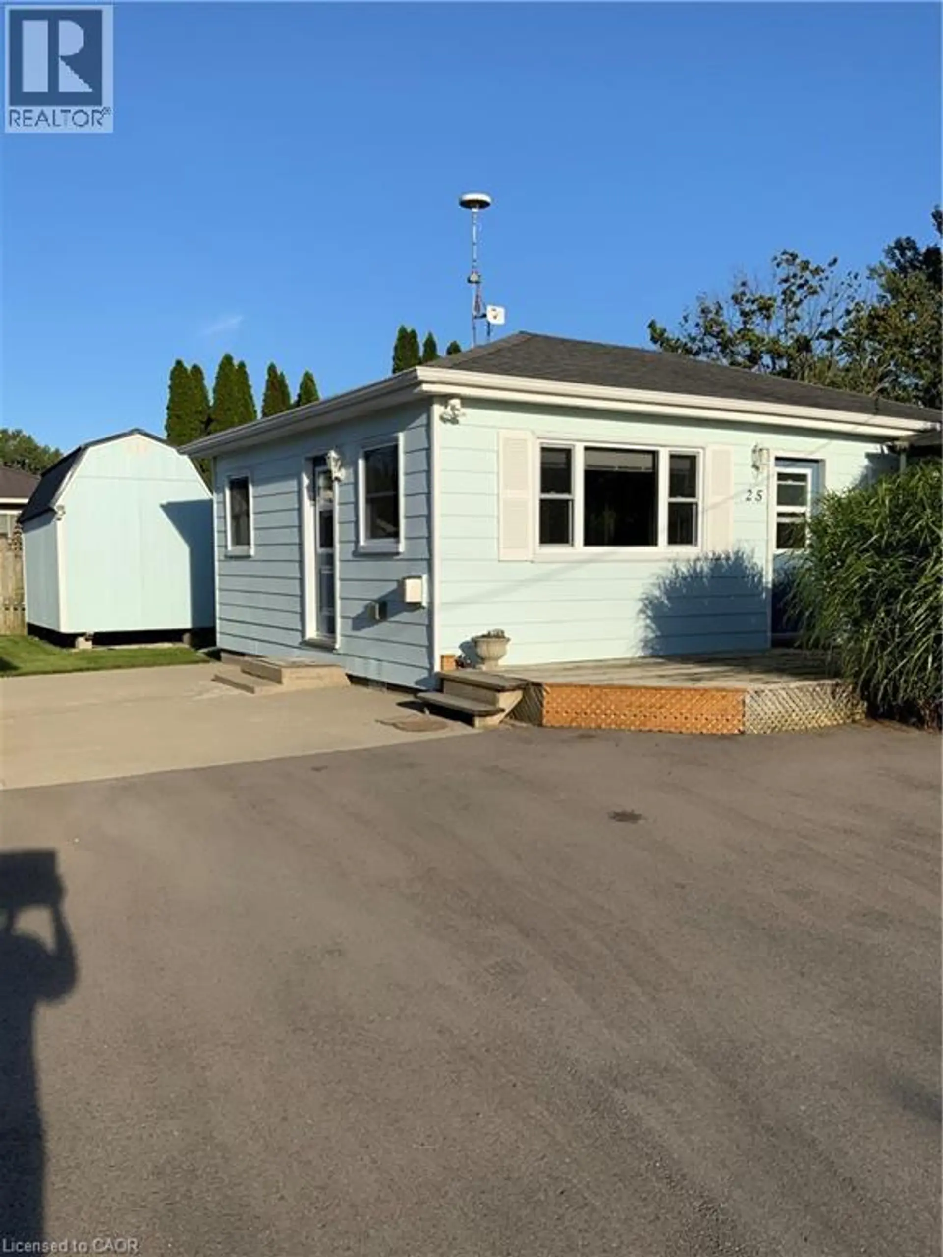 25 FIRST Avenue - Image 17
