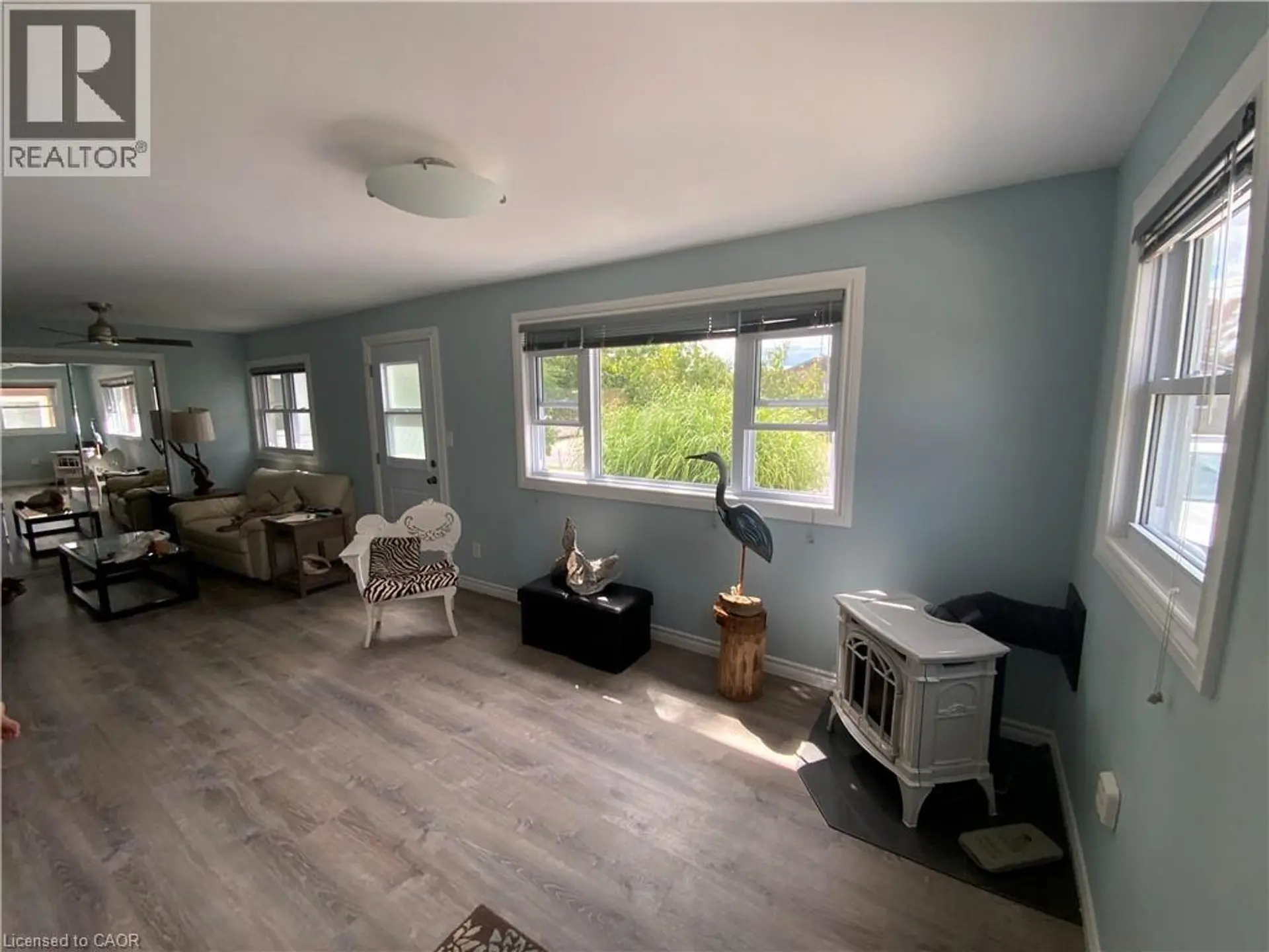 25 FIRST Avenue - Image 6