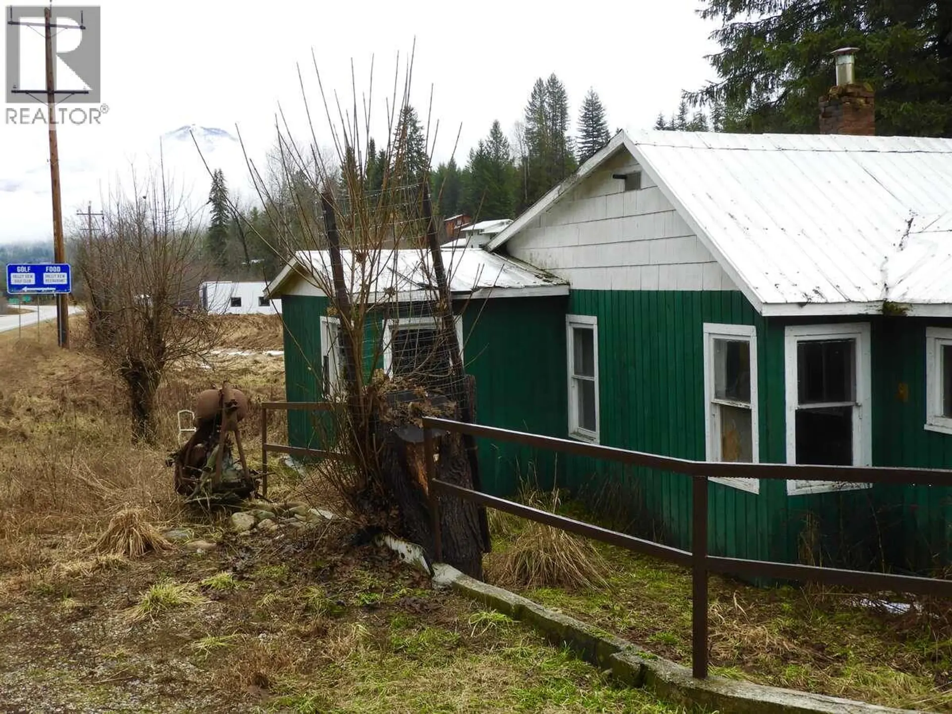 Property at 6904 HIGHWAY 6, Appledale, BC