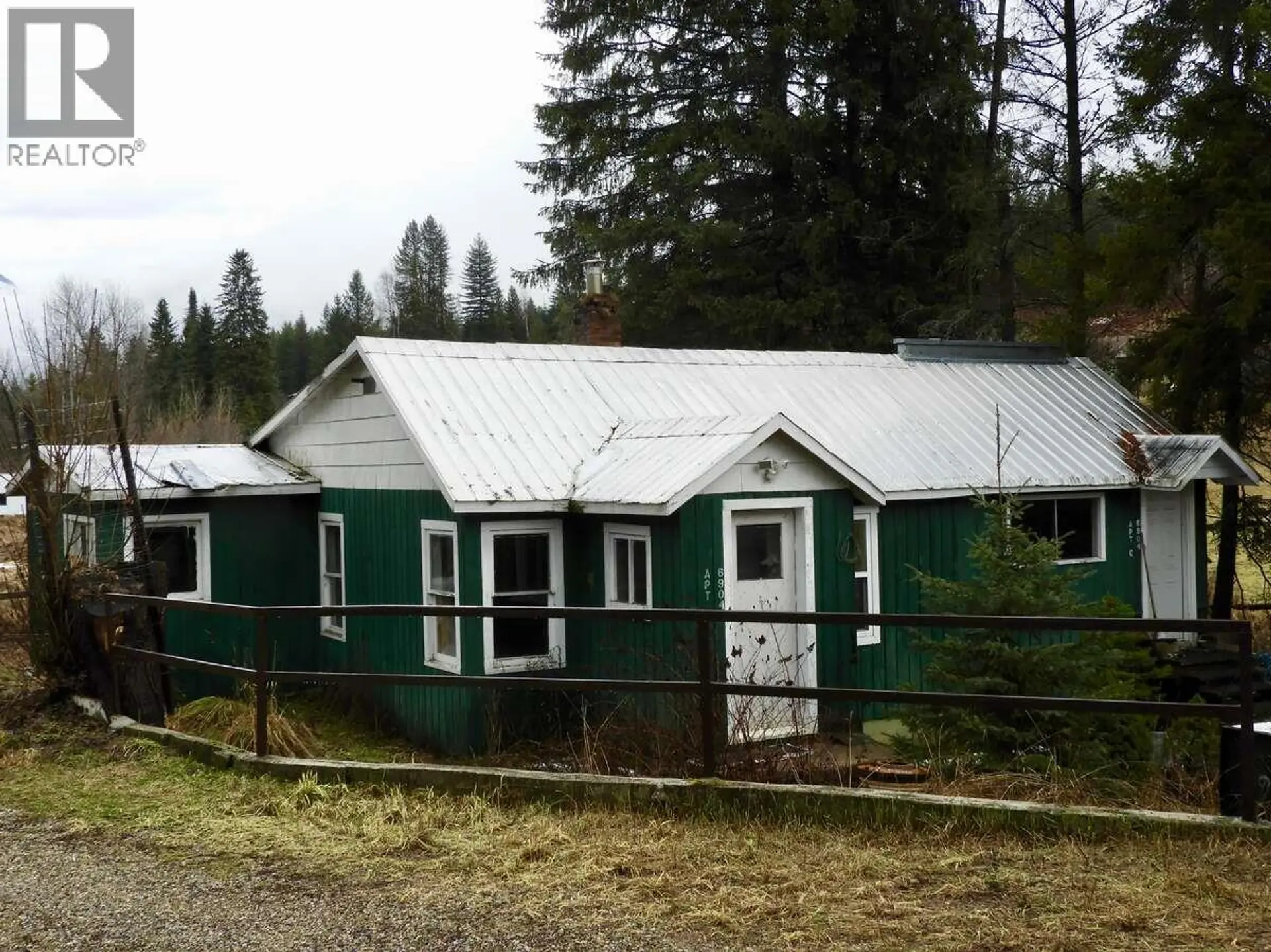 Property at 6904 HIGHWAY 6, Appledale, BC