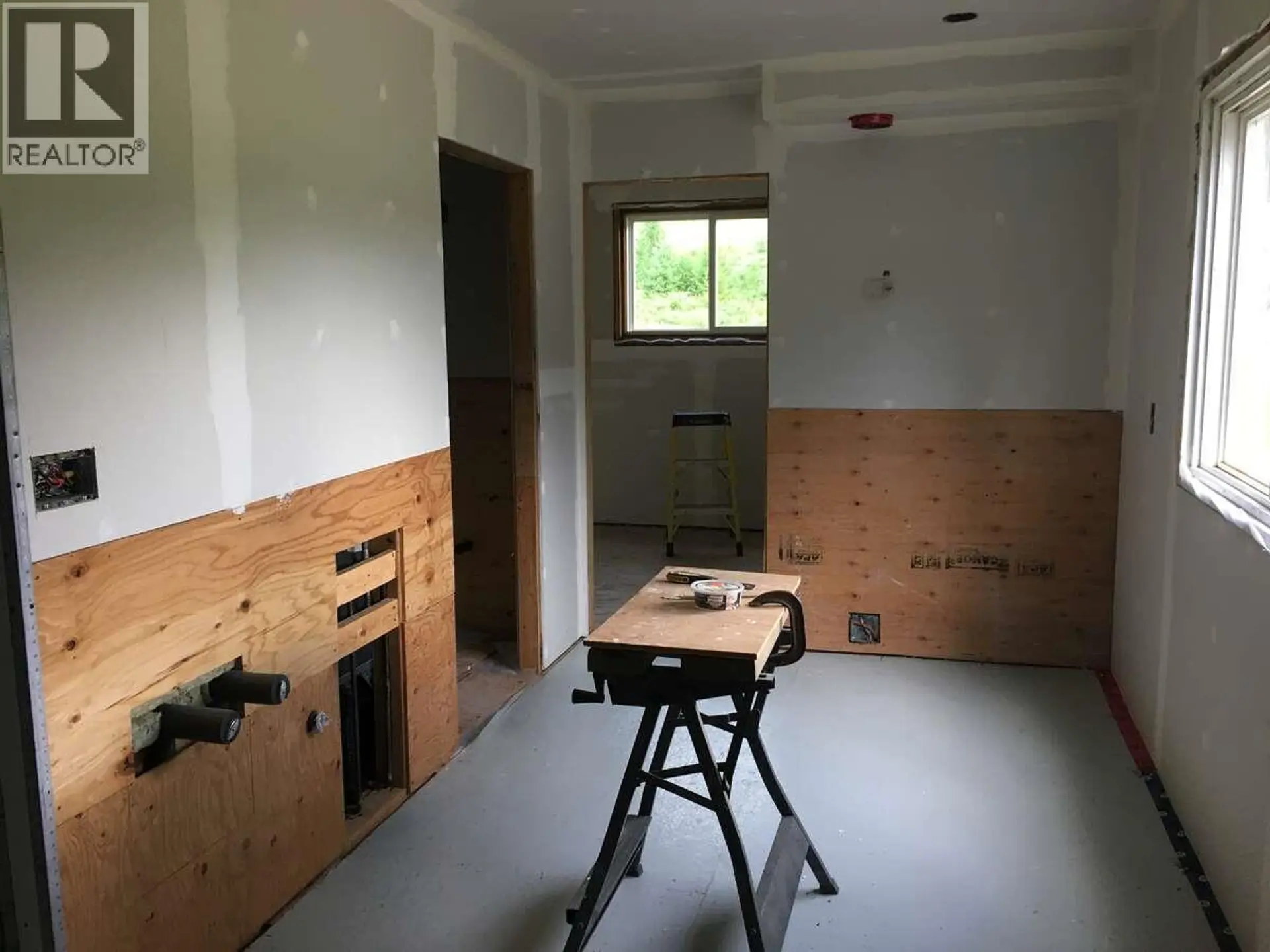 Property at 6904 HIGHWAY 6, Appledale, BC