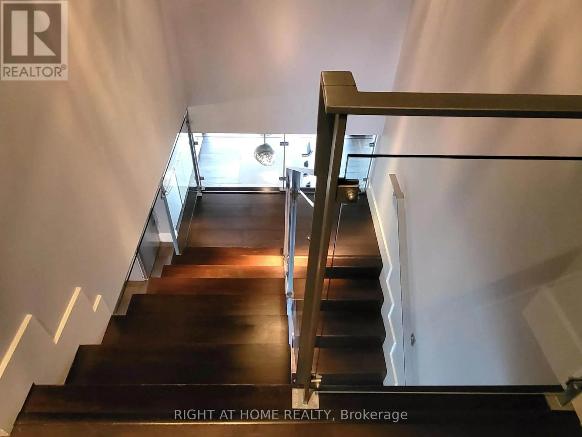 #PH1027 55 STEWART STREET - Image 15