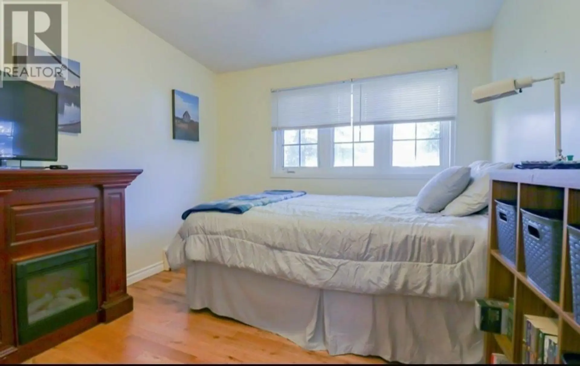 46 SAUNDERS AVENUE - Image 11