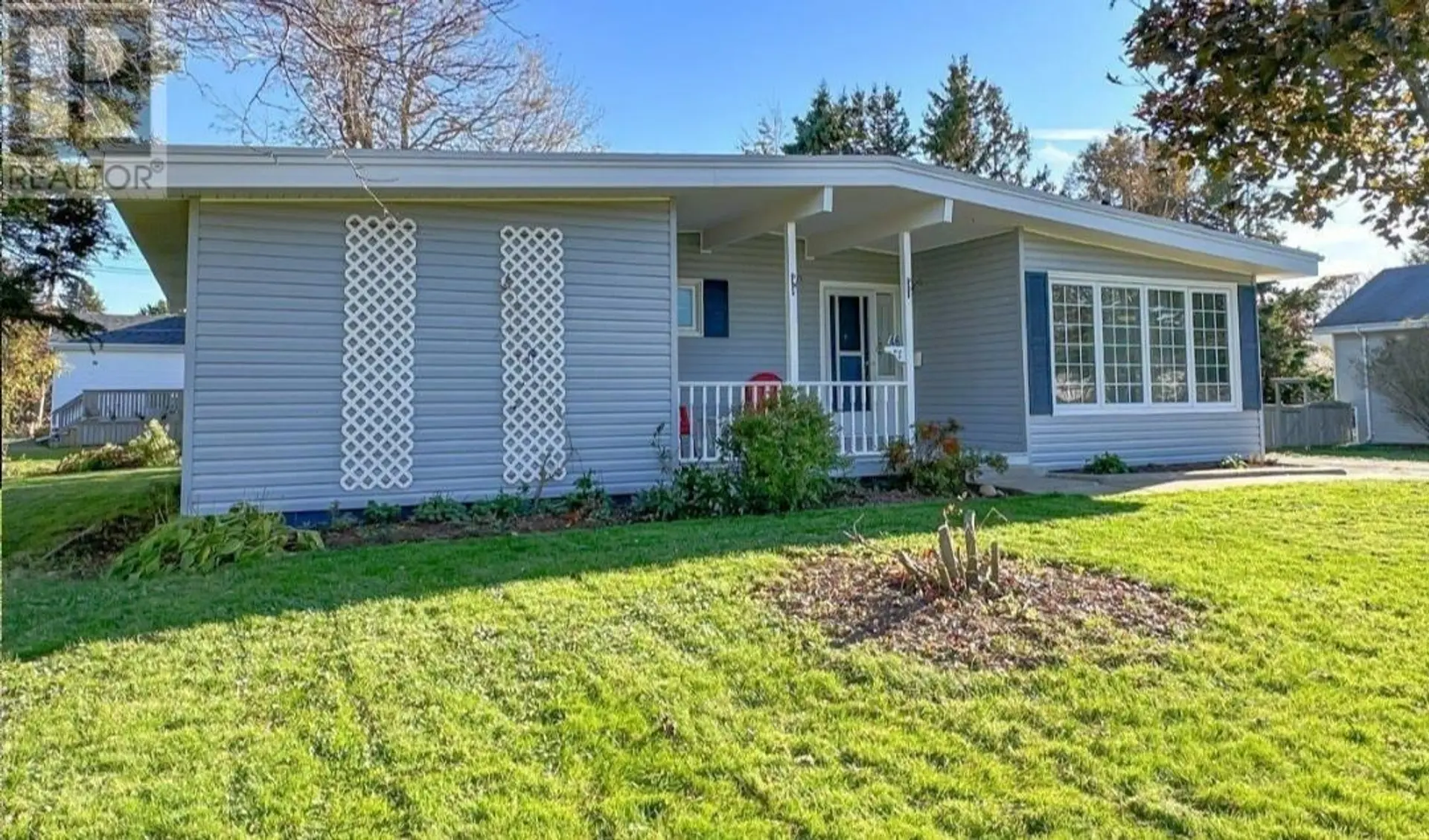 46 SAUNDERS AVENUE - Image 2