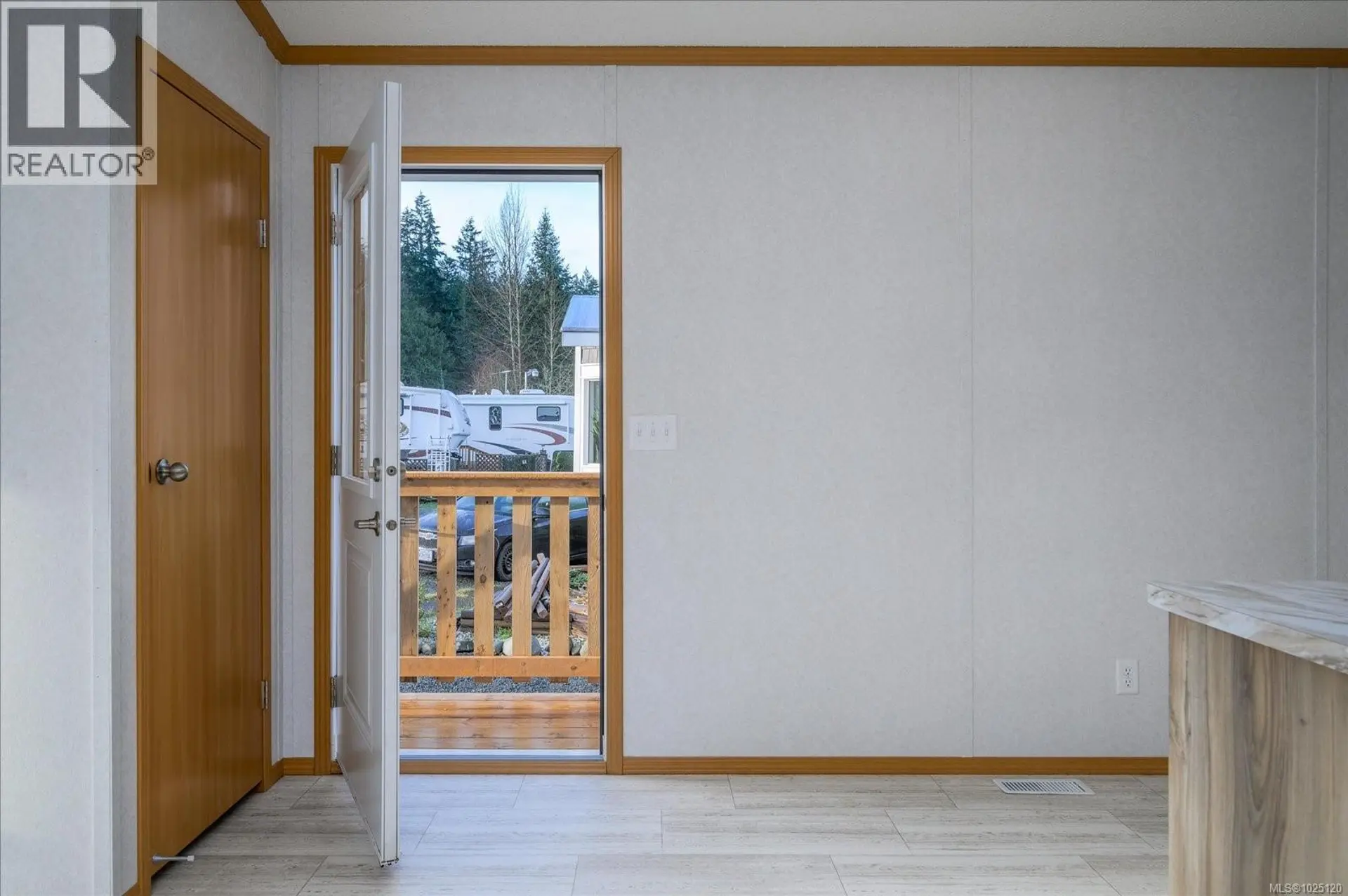 Property at #21 6820 PARKLANDS PL, Lantzville, BC