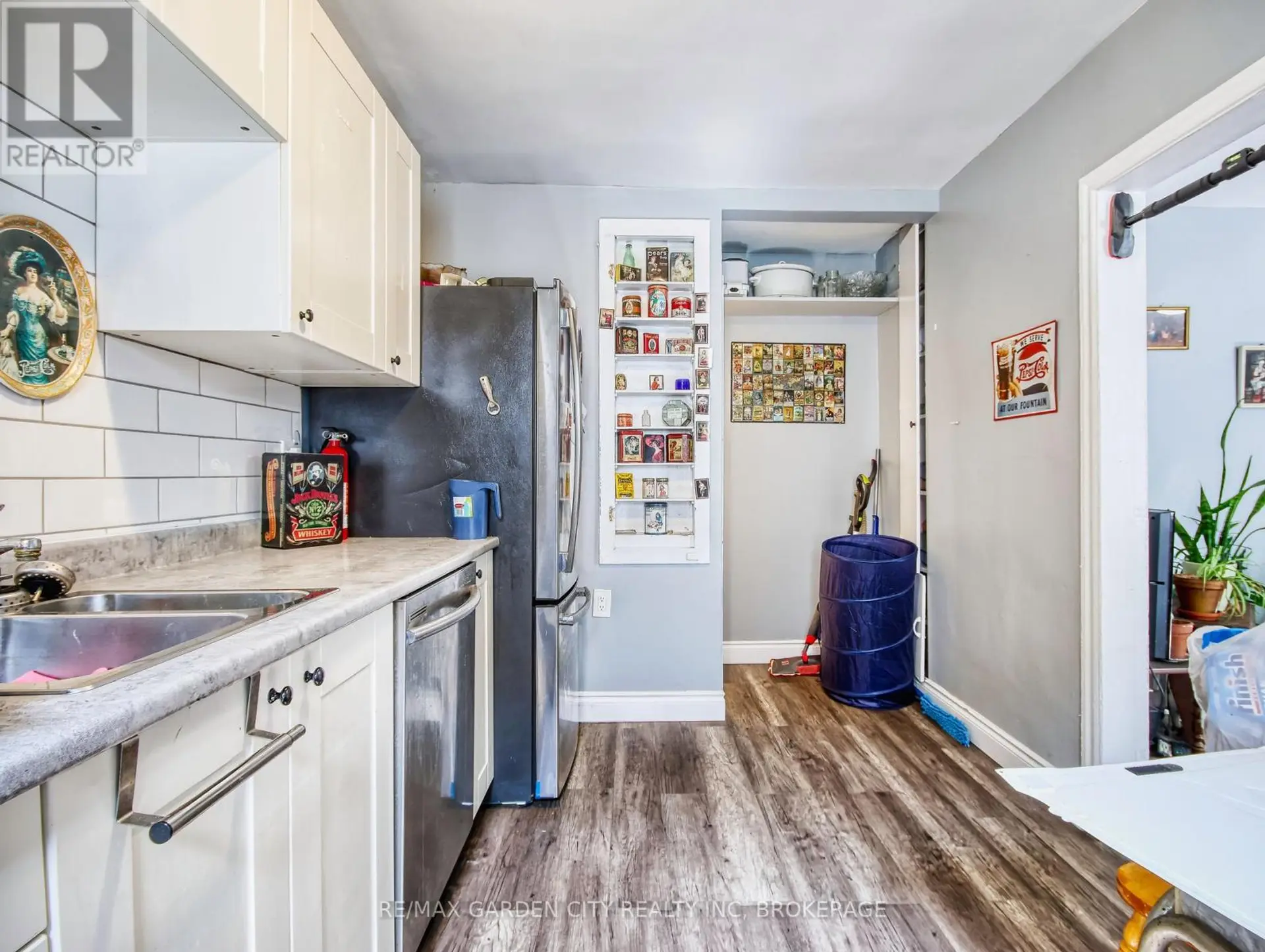 144 WELLAND AVENUE - Image 6