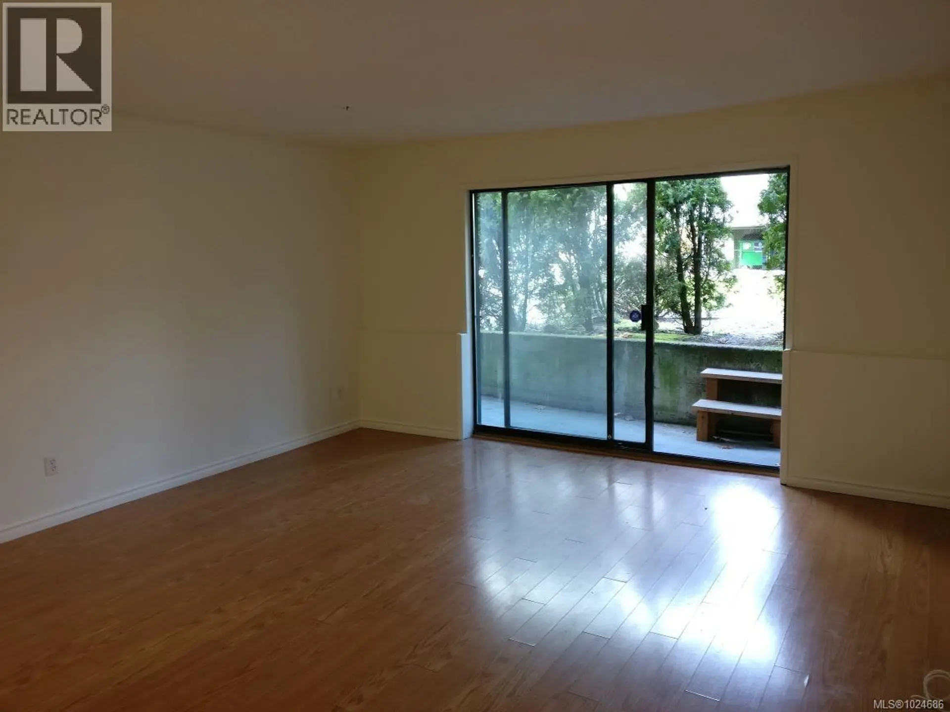 Property at #111 900 TOLMIE AVE, Victoria, BC