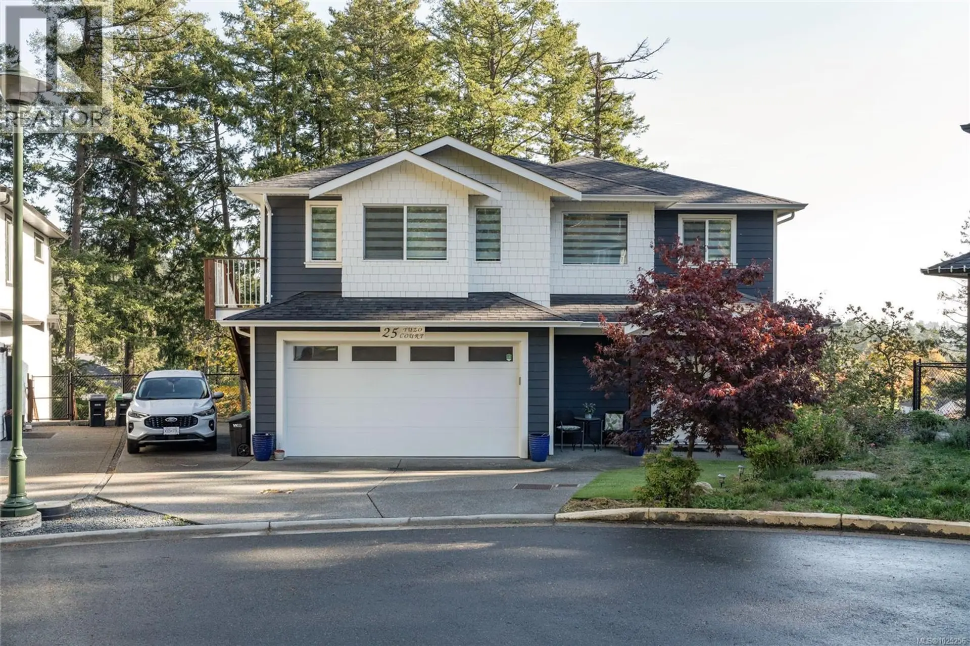 Property at 25 Tuzo Crt, View Royal, BC