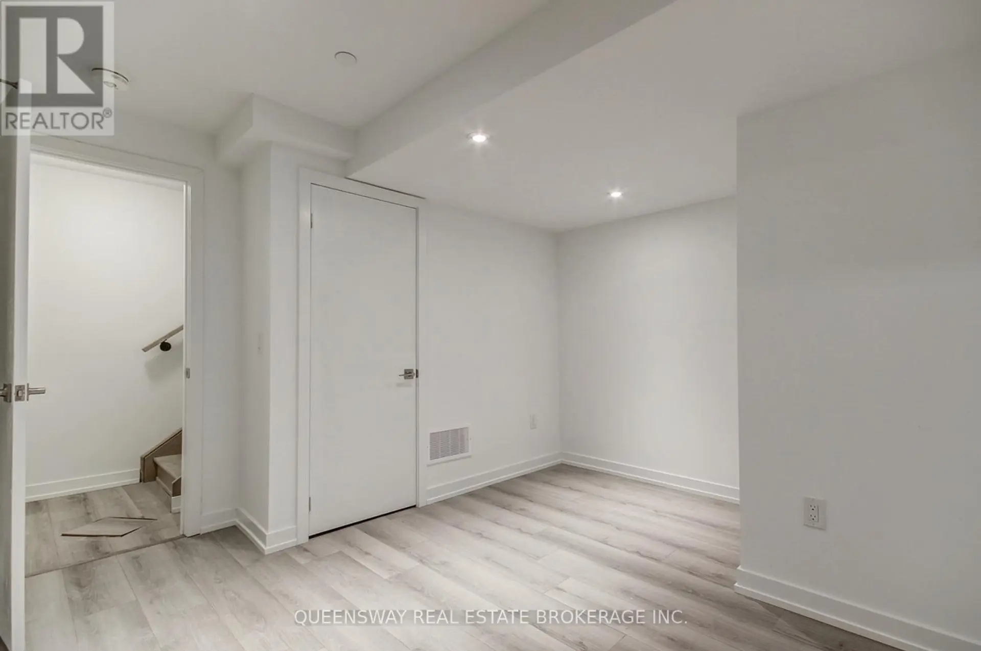3079 PHARMACY AVENUE - Image 20