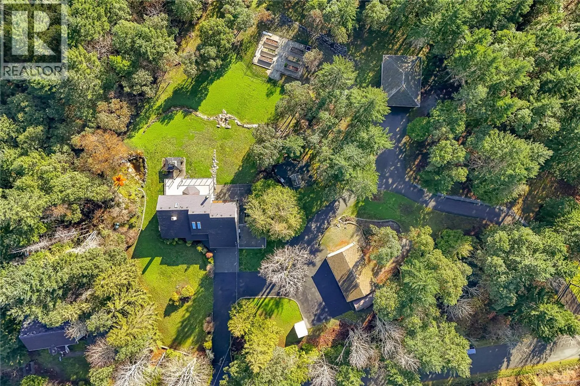 Property at 8273 Thomson Pl, Central Saanich, BC