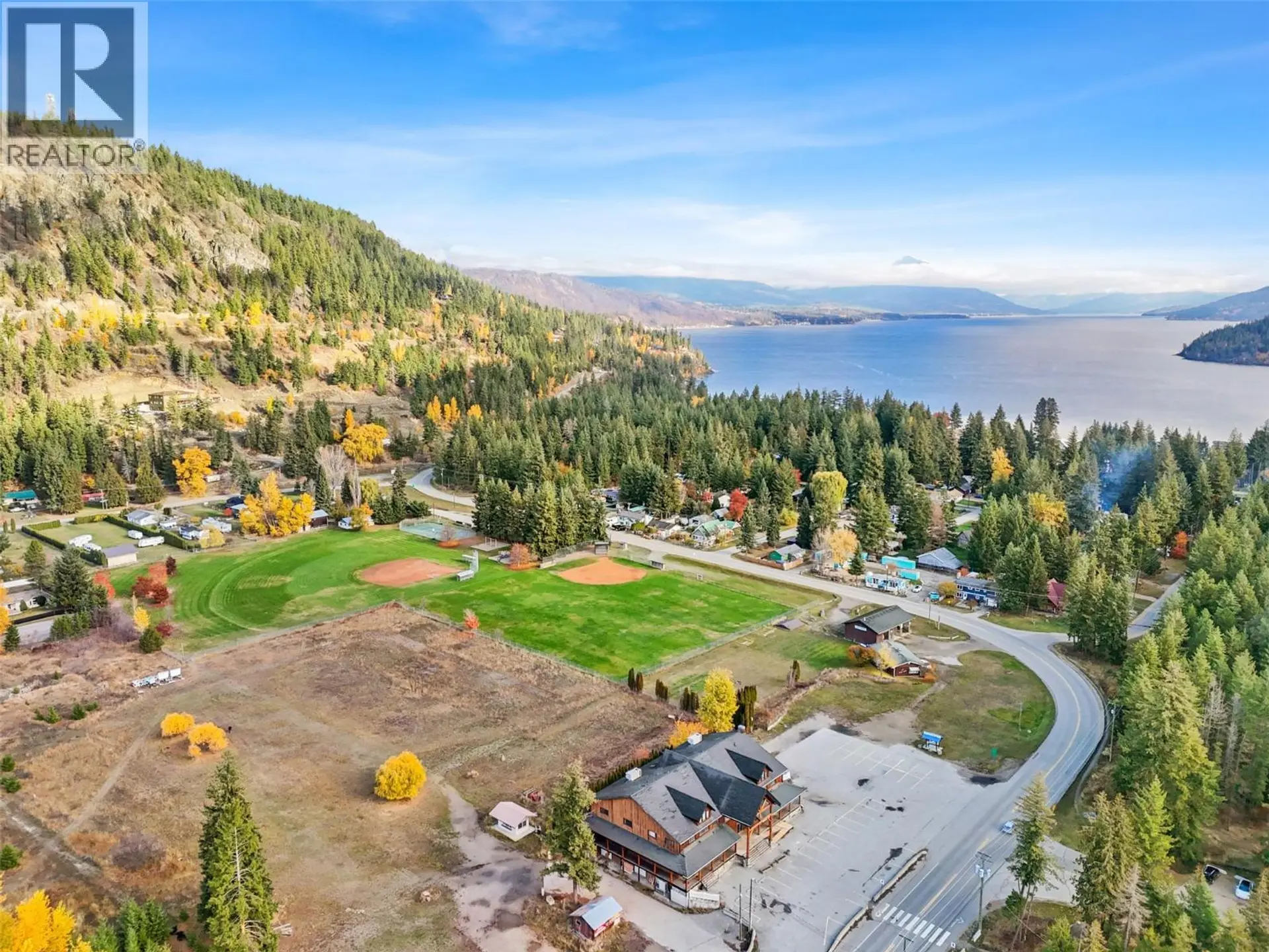 Property at 4177 SQUILAX-ANGLEMONT HIGHWAY, Scotch Creek, BC