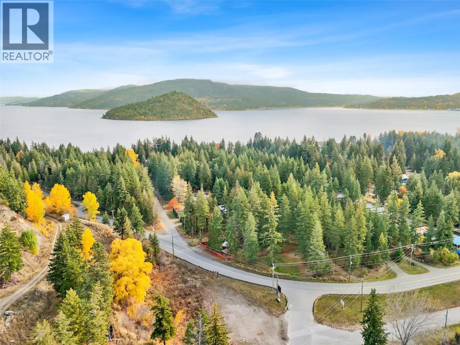 Property at 4177 SQUILAX-ANGLEMONT HIGHWAY, Scotch Creek, BC