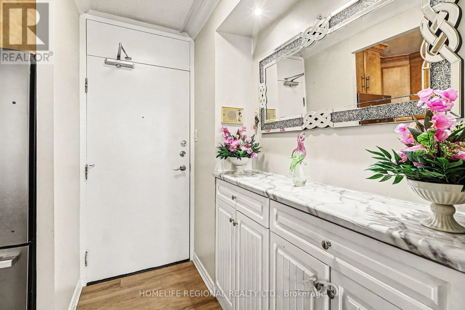 #1403 2000 JASMINE CRESCENT - Image 12