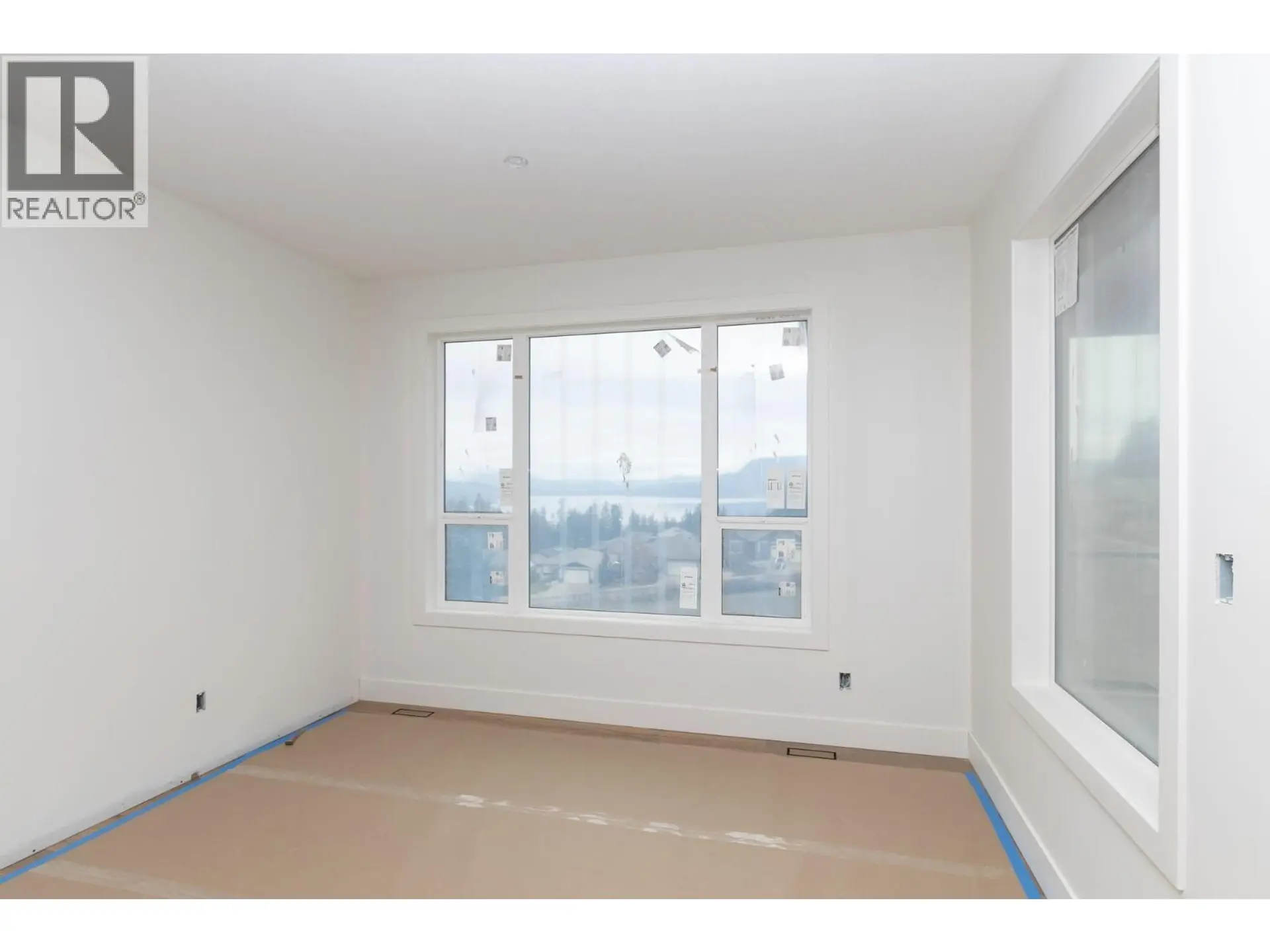 Property at 1121 16 AVENUE SE, Salmon Arm, BC