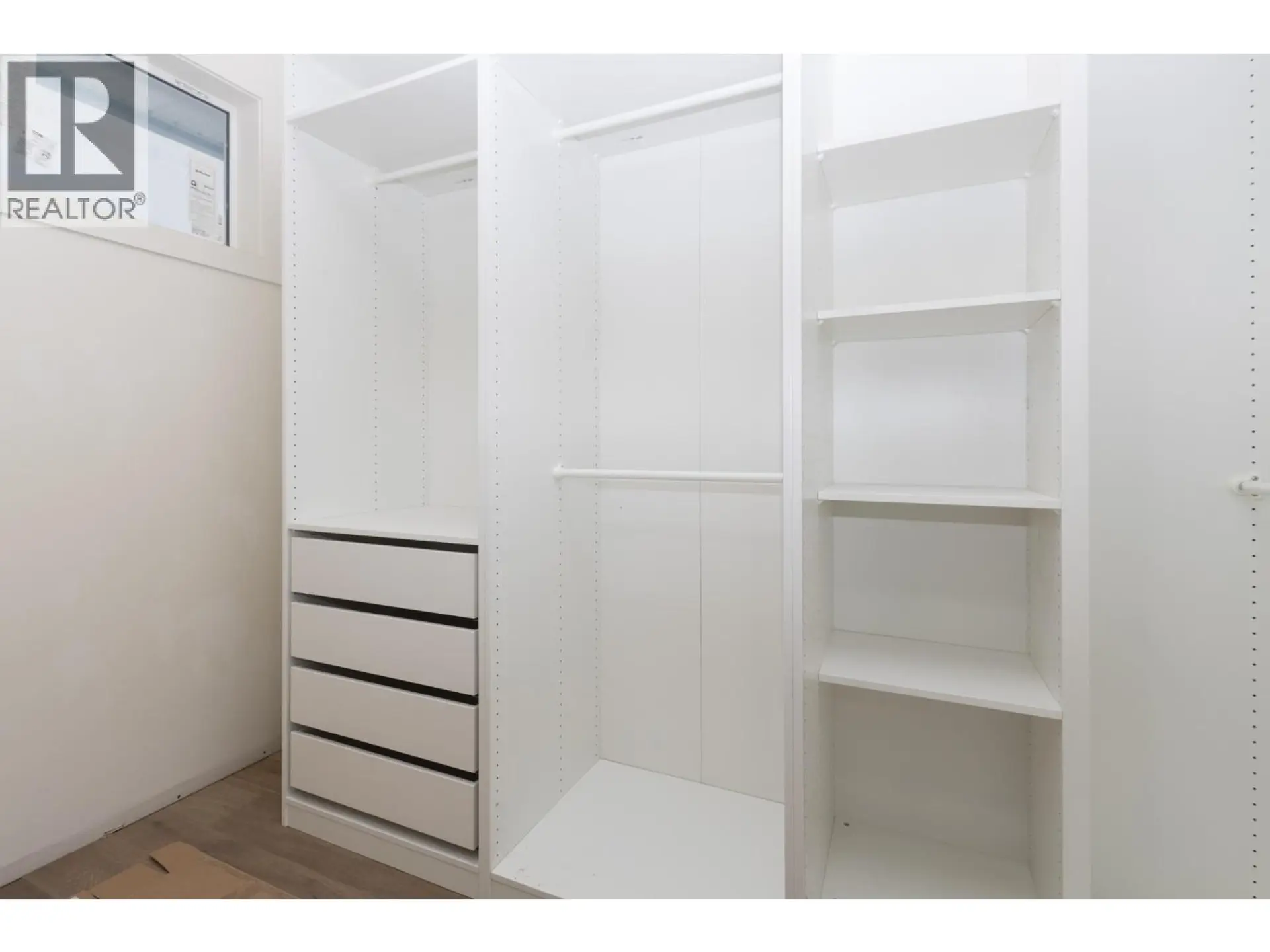 Property at 1121 16 AVENUE SE, Salmon Arm, BC